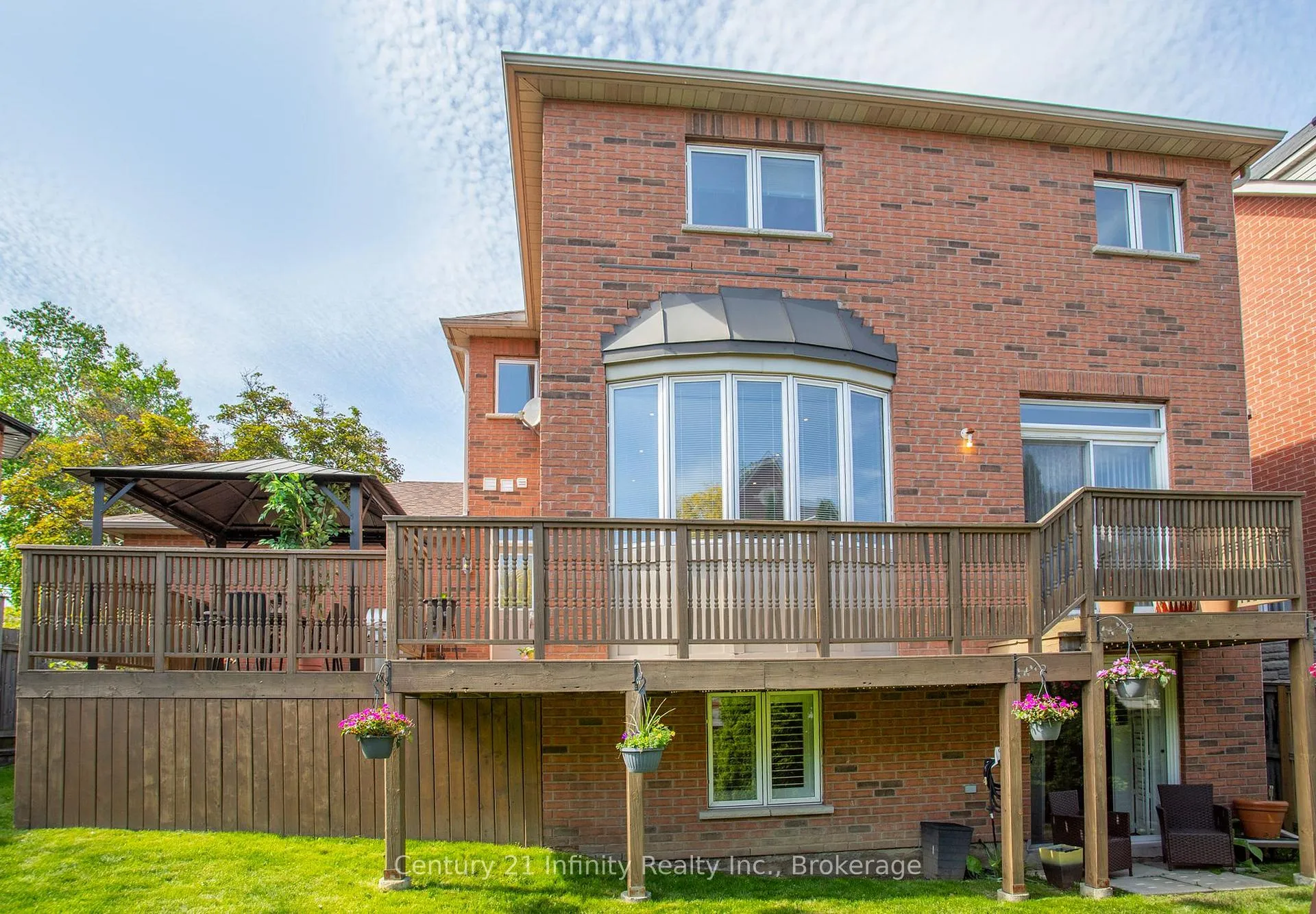 Photo 46 of 1000 Riverview Crescent, Pickering, Rougemount — HOMEH