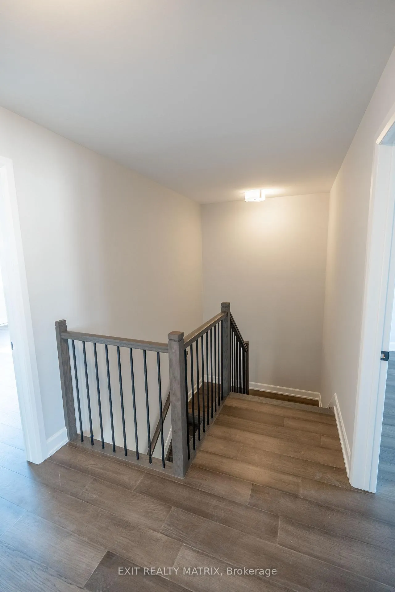 Photo 15 of 1416 Caroline Court, Cornwall — HOMEH