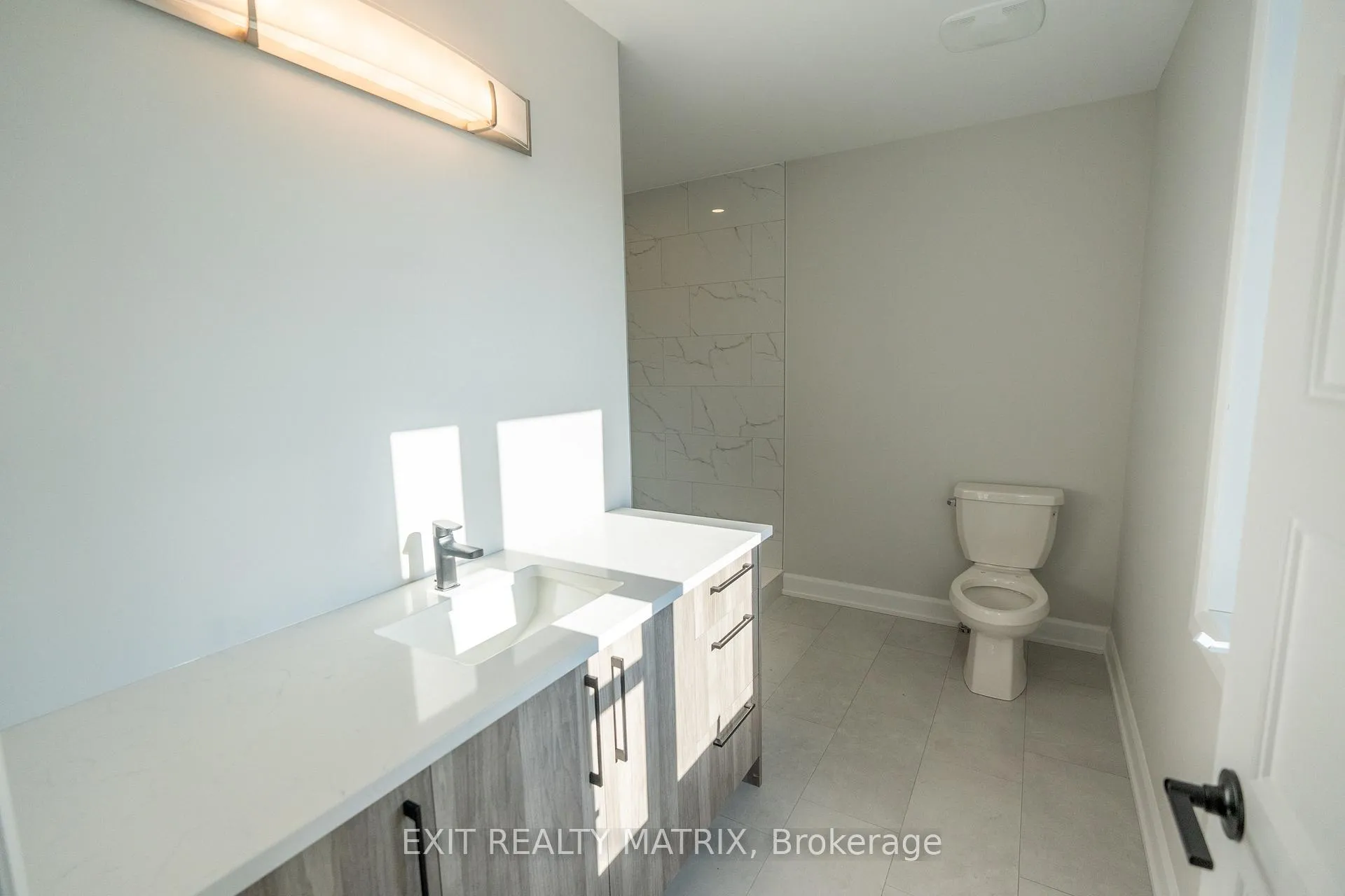 Photo 25 of 1416 Caroline Court, Cornwall — HOMEH
