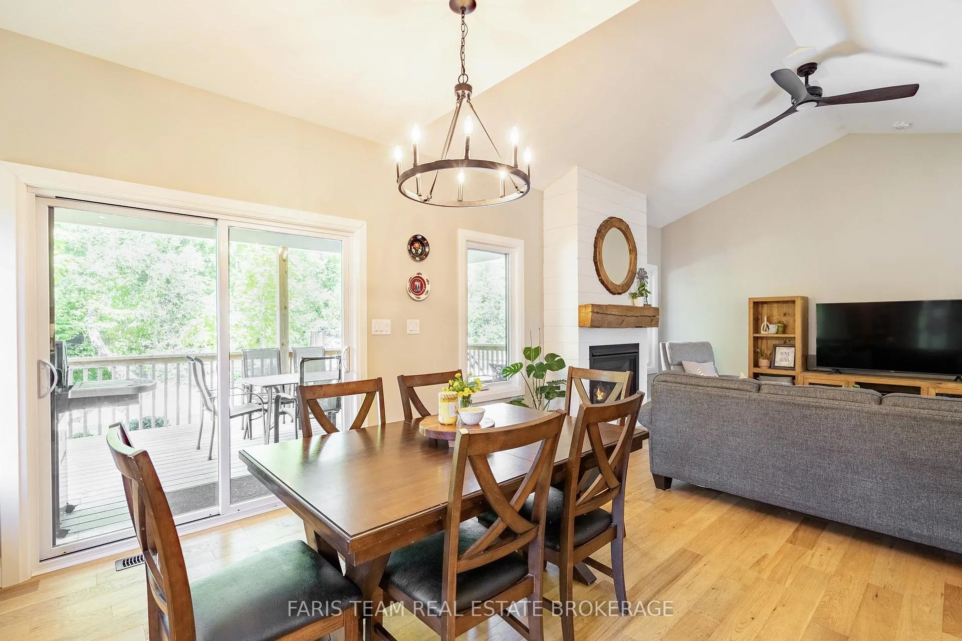 Photo 13 of 44 Bachly Avenue, Oro-Medonte, Moonstone — HOMEH
