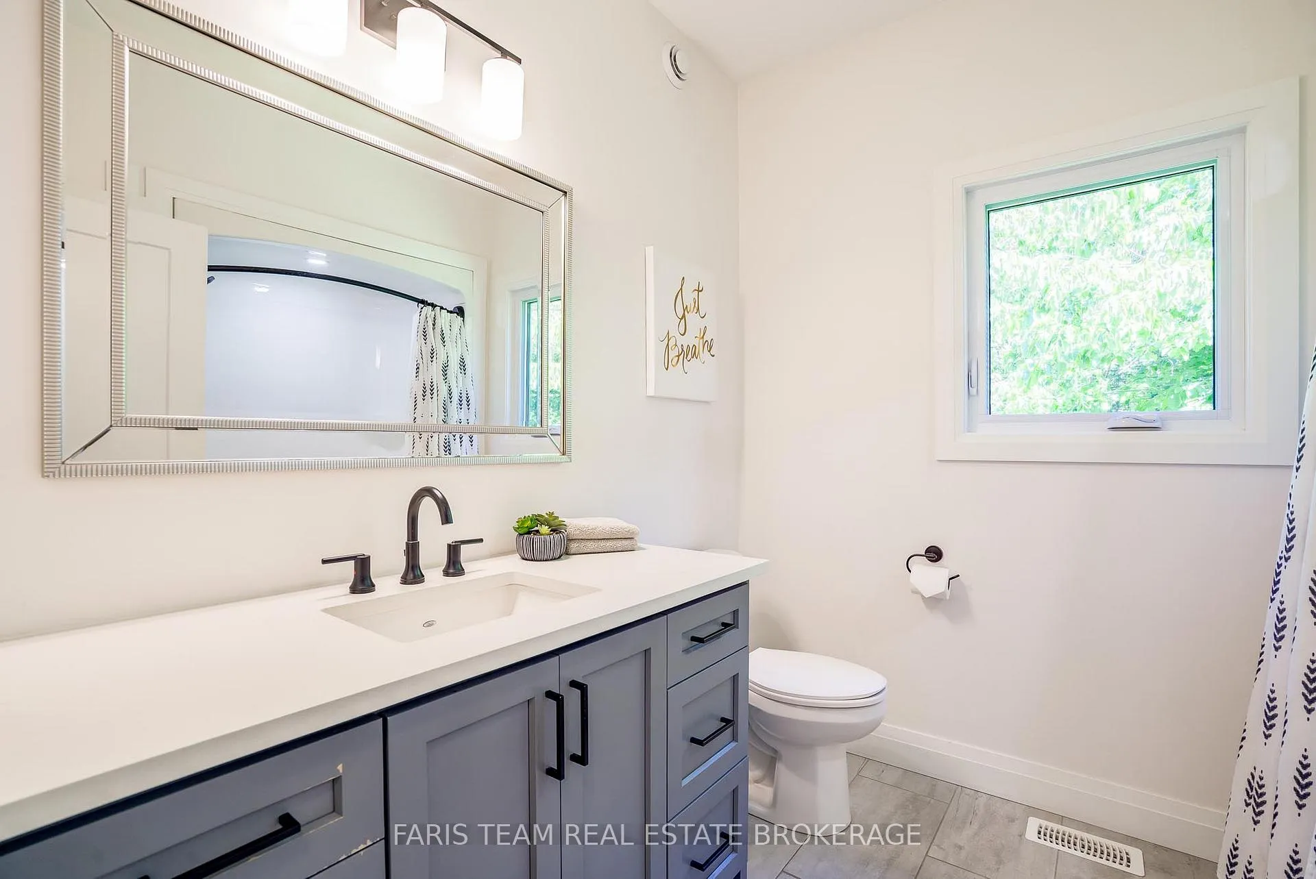 Photo 24 of 44 Bachly Avenue, Oro-Medonte, Moonstone — HOMEH