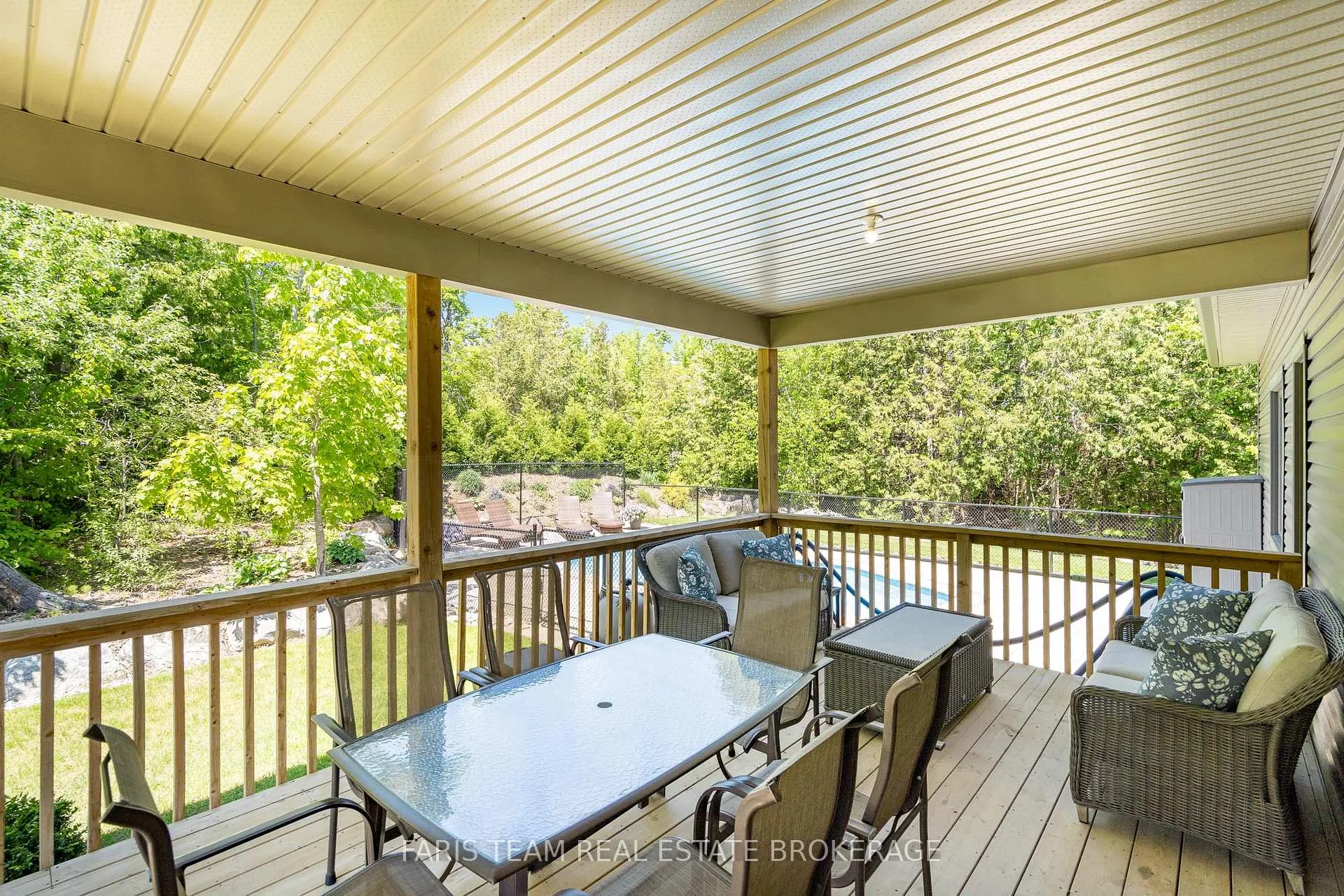 Photo 27 of 44 Bachly Avenue, Oro-Medonte, Moonstone — HOMEH