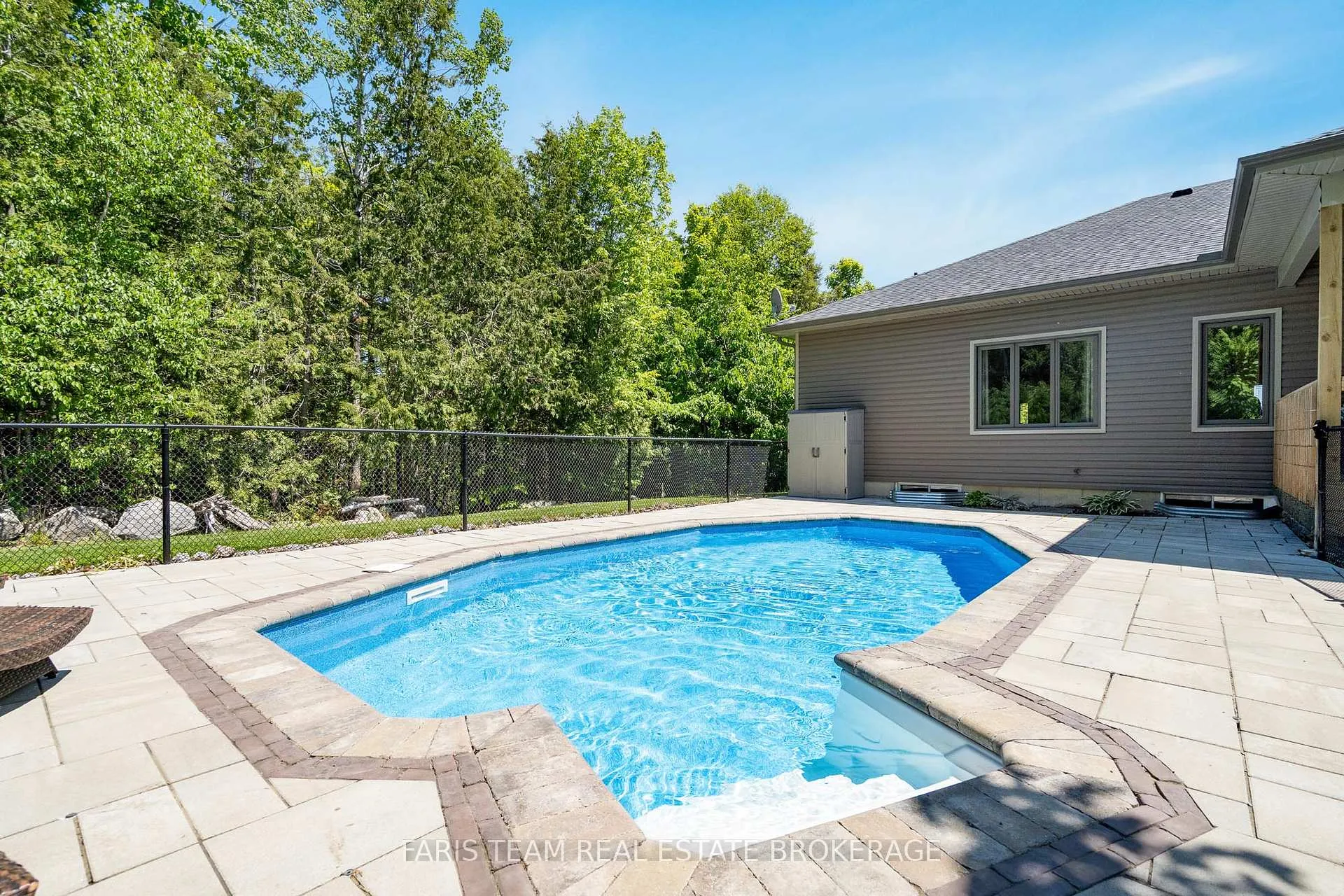 Photo 30 of 44 Bachly Avenue, Oro-Medonte, Moonstone — HOMEH