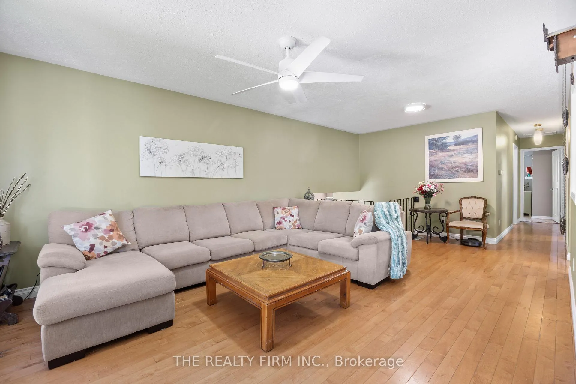 Photo 12 of 11 Brennan Drive, Strathroy-Caradoc, NW — HOMEH