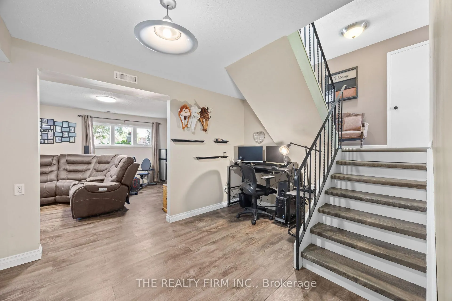 Photo 28 of 11 Brennan Drive, Strathroy-Caradoc, NW — HOMEH