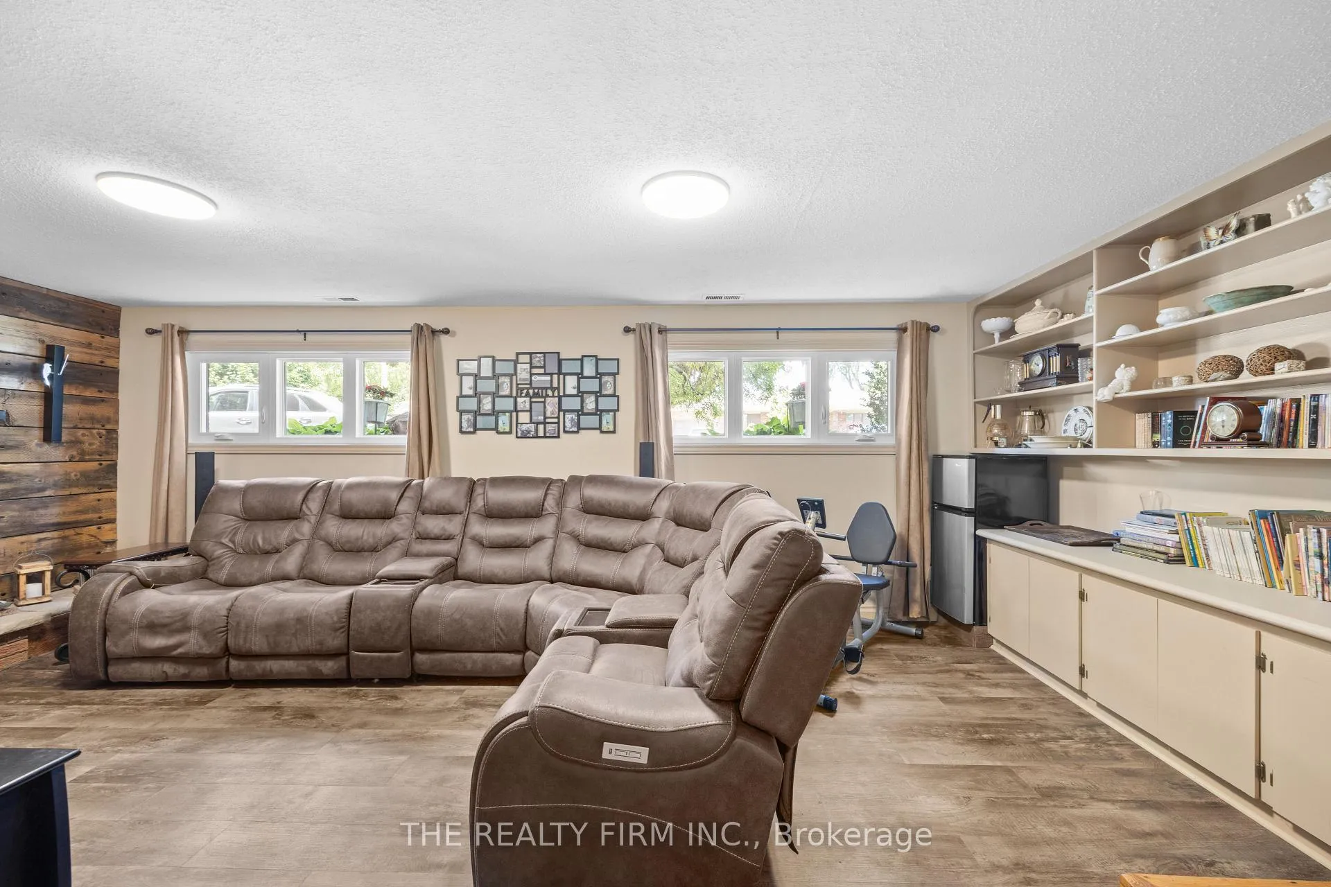Photo 29 of 11 Brennan Drive, Strathroy-Caradoc, NW — HOMEH