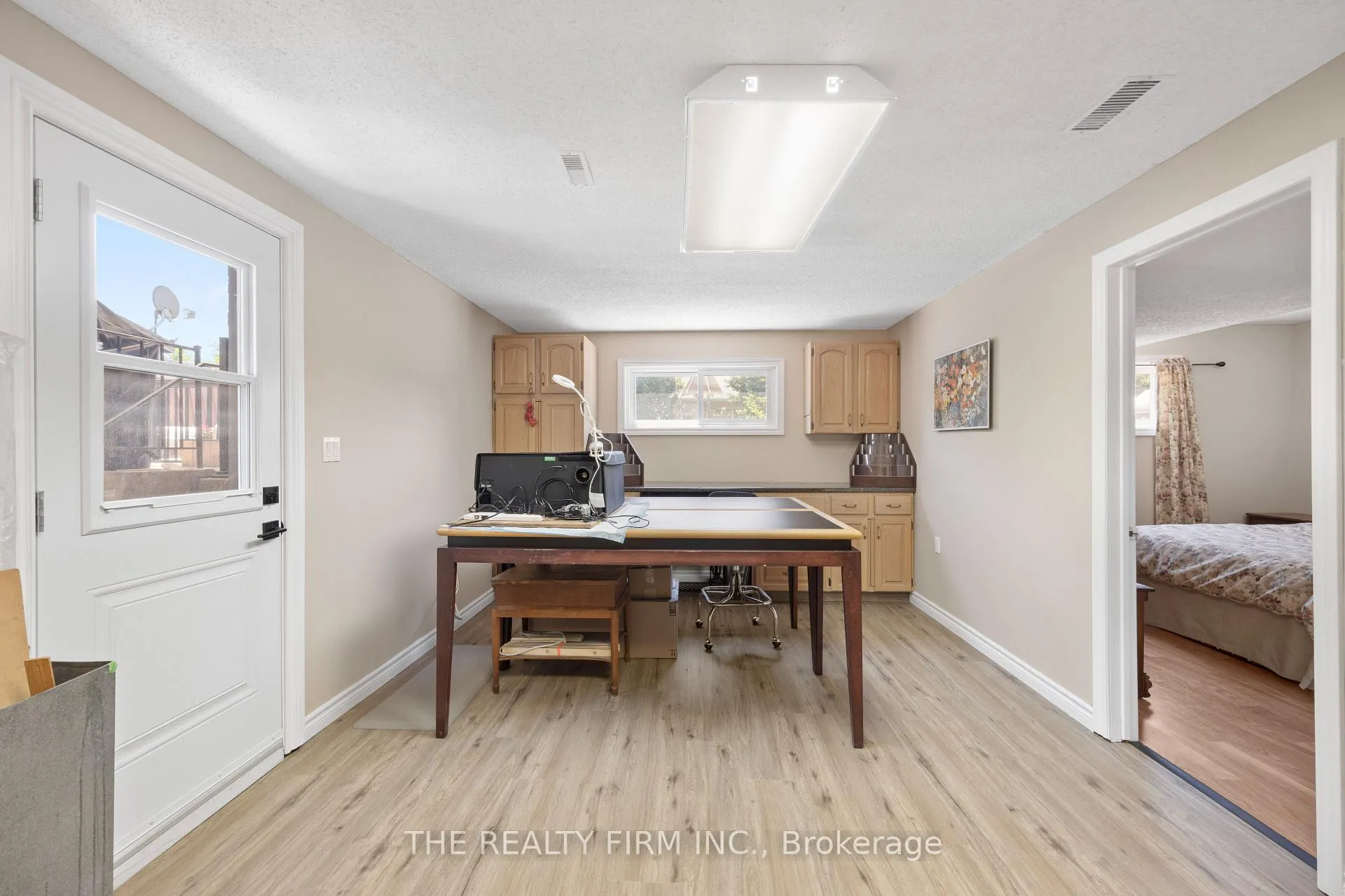 Photo 33 of 11 Brennan Drive, Strathroy-Caradoc, NW — HOMEH