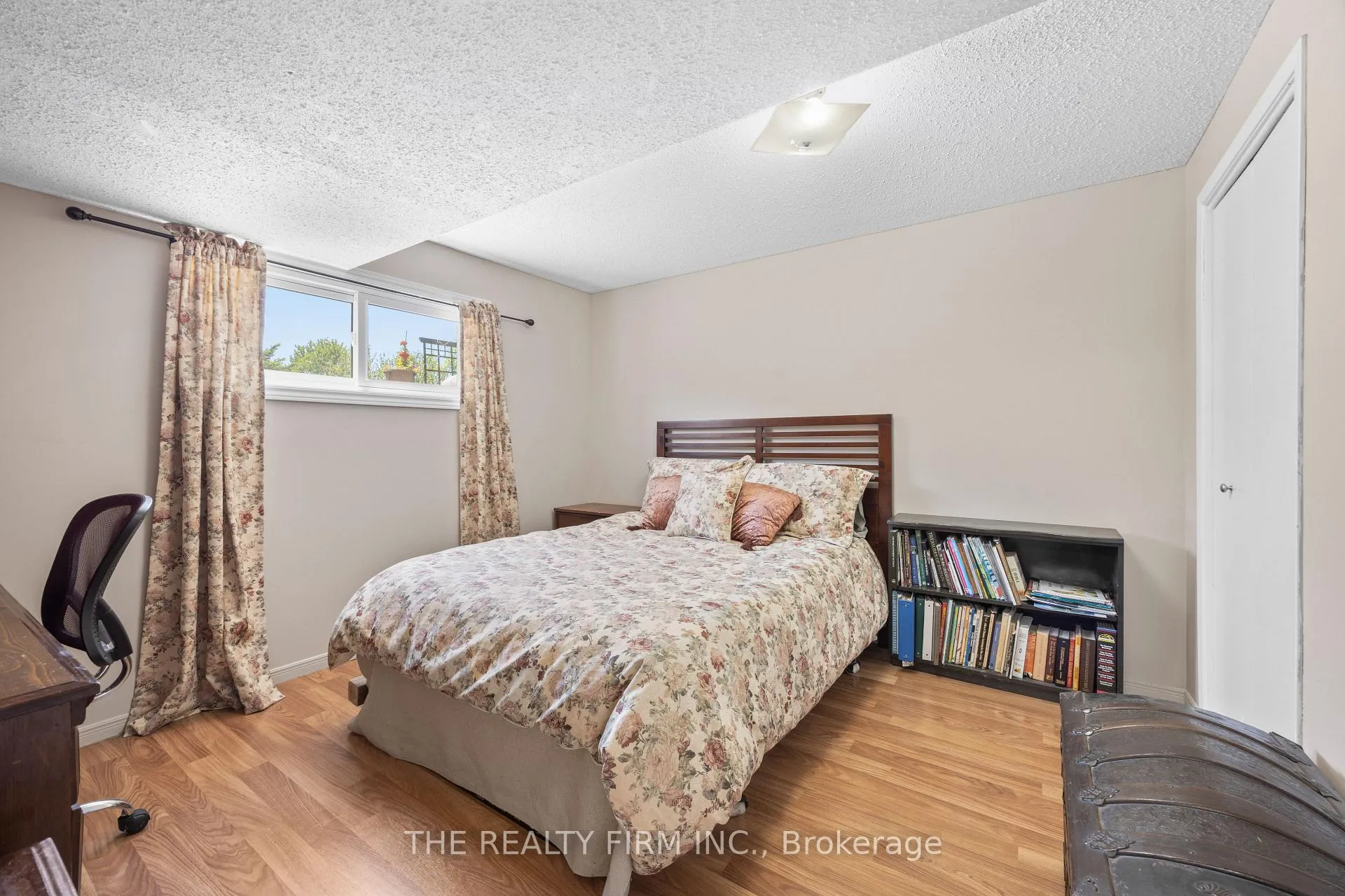 Photo 34 of 11 Brennan Drive, Strathroy-Caradoc, NW — HOMEH