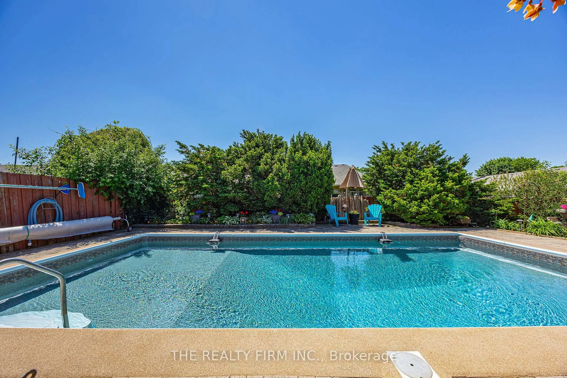 Photo 41 of 11 Brennan Drive, Strathroy-Caradoc, NW — HOMEH