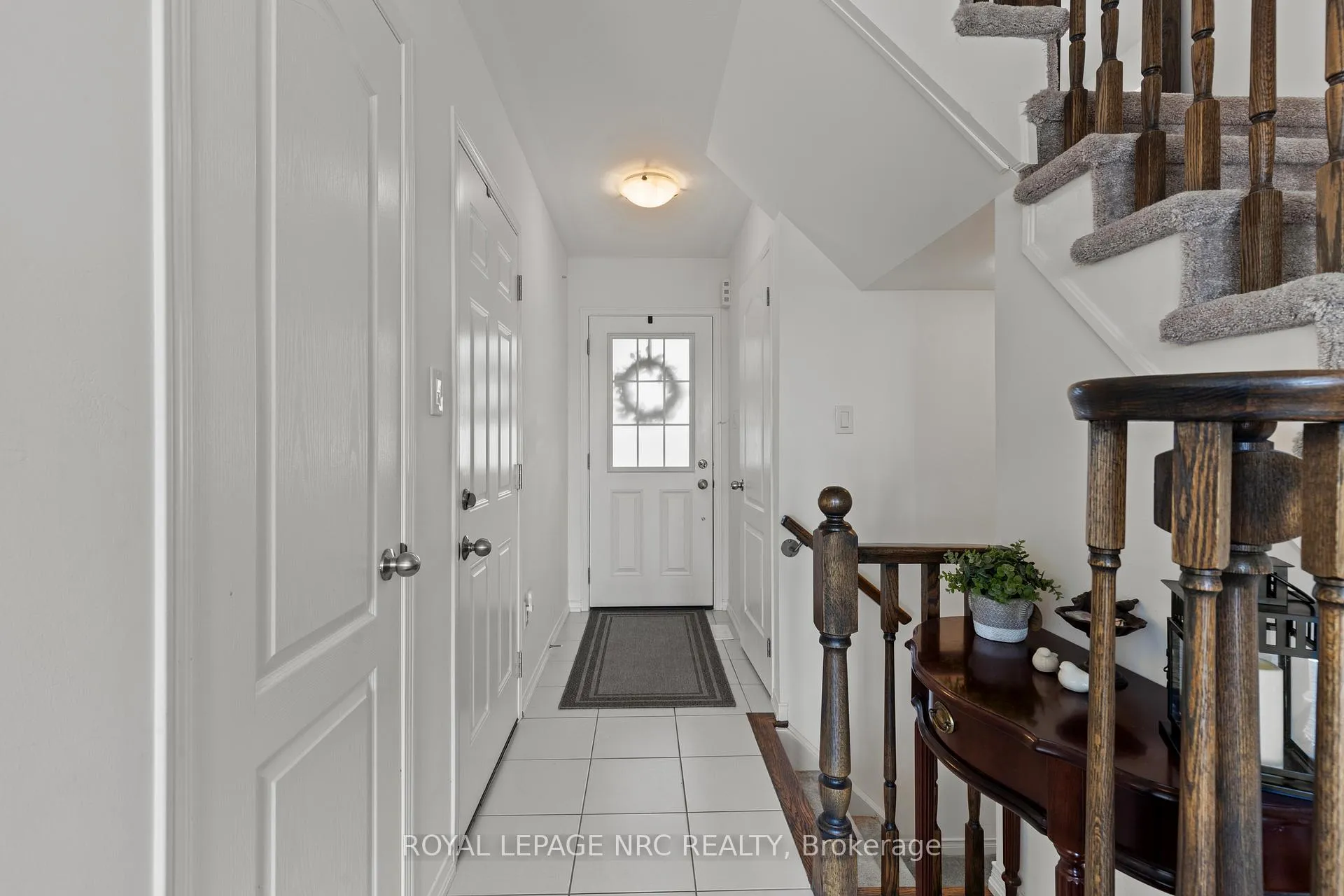 Photo 5 of 80 Sunset Way, Thorold, Rolling Meadows — HOMEH