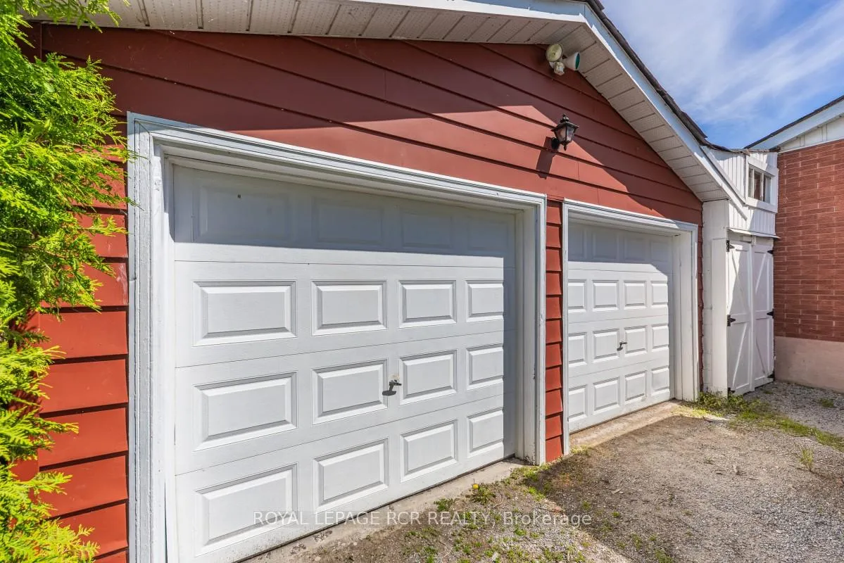 Photo 3 of 2872 Sunset Drive, Ramara, Rural Ramara — HOMEH