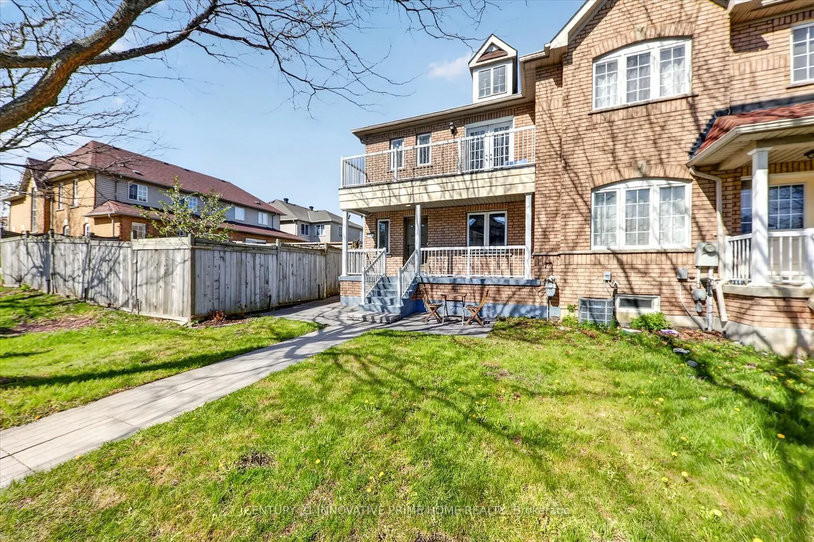 Photo 4 of 76 Anita Drive, Markham, Village Green-South Unionville — HOMEH