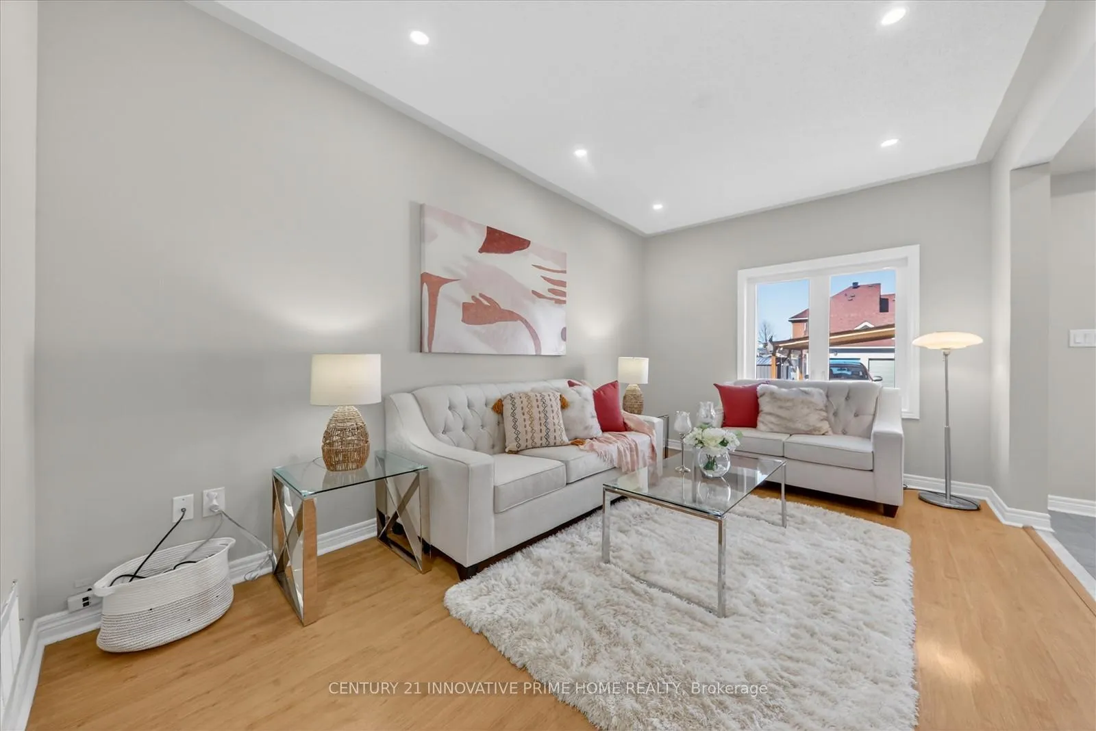 Photo 11 of 76 Anita Drive, Markham, Village Green-South Unionville — HOMEH