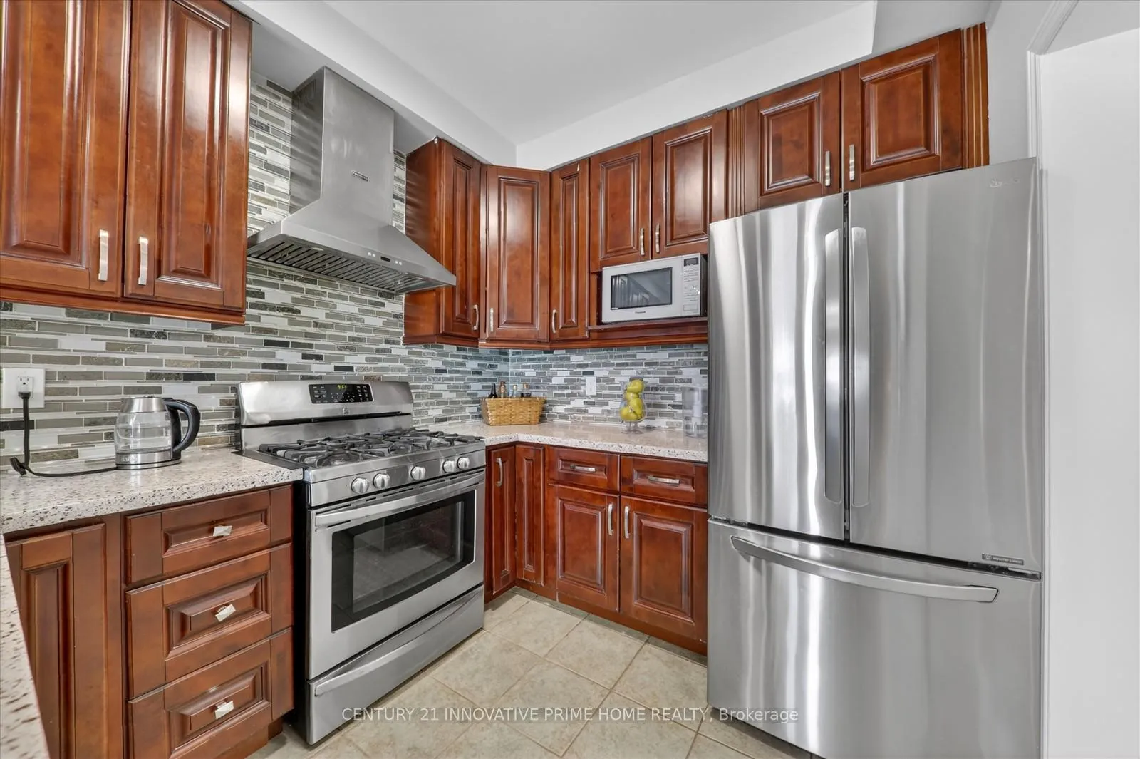 Photo 16 of 76 Anita Drive, Markham, Village Green-South Unionville — HOMEH