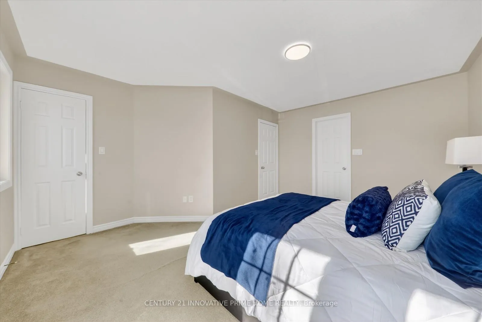 Photo 24 of 76 Anita Drive, Markham, Village Green-South Unionville — HOMEH