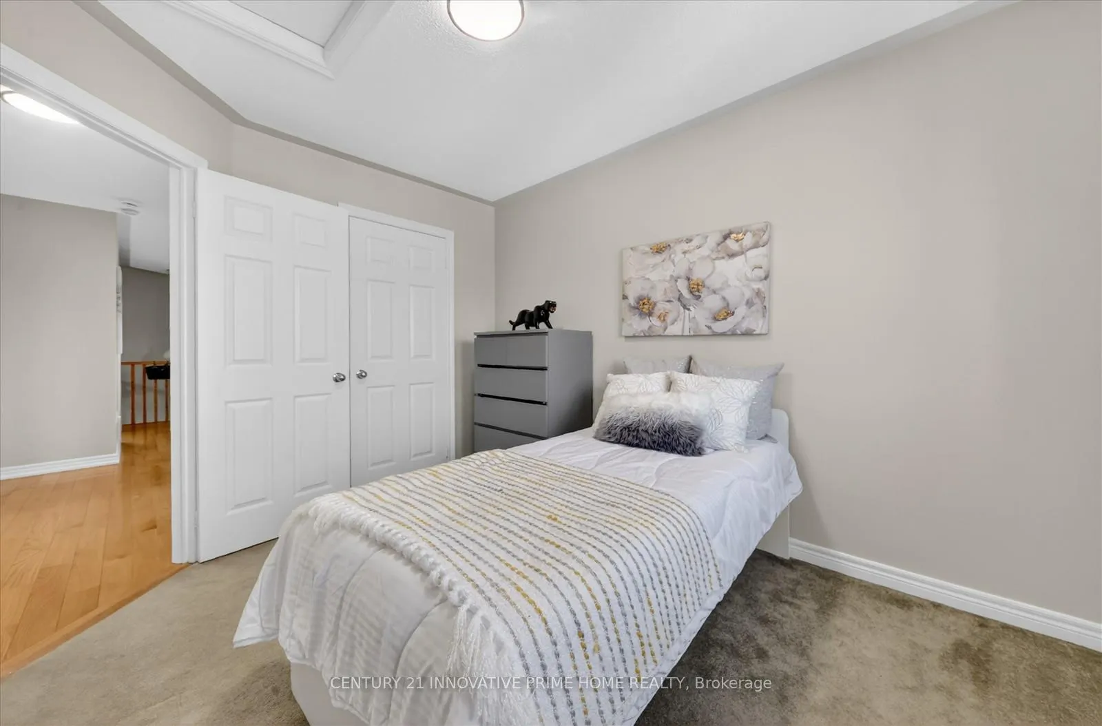 Photo 29 of 76 Anita Drive, Markham, Village Green-South Unionville — HOMEH