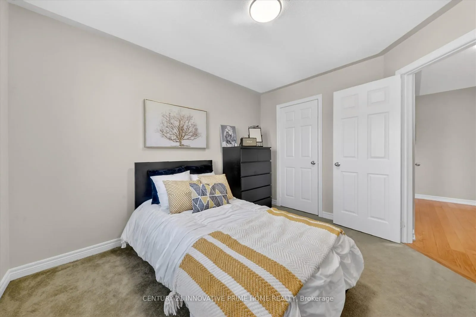 Photo 32 of 76 Anita Drive, Markham, Village Green-South Unionville — HOMEH
