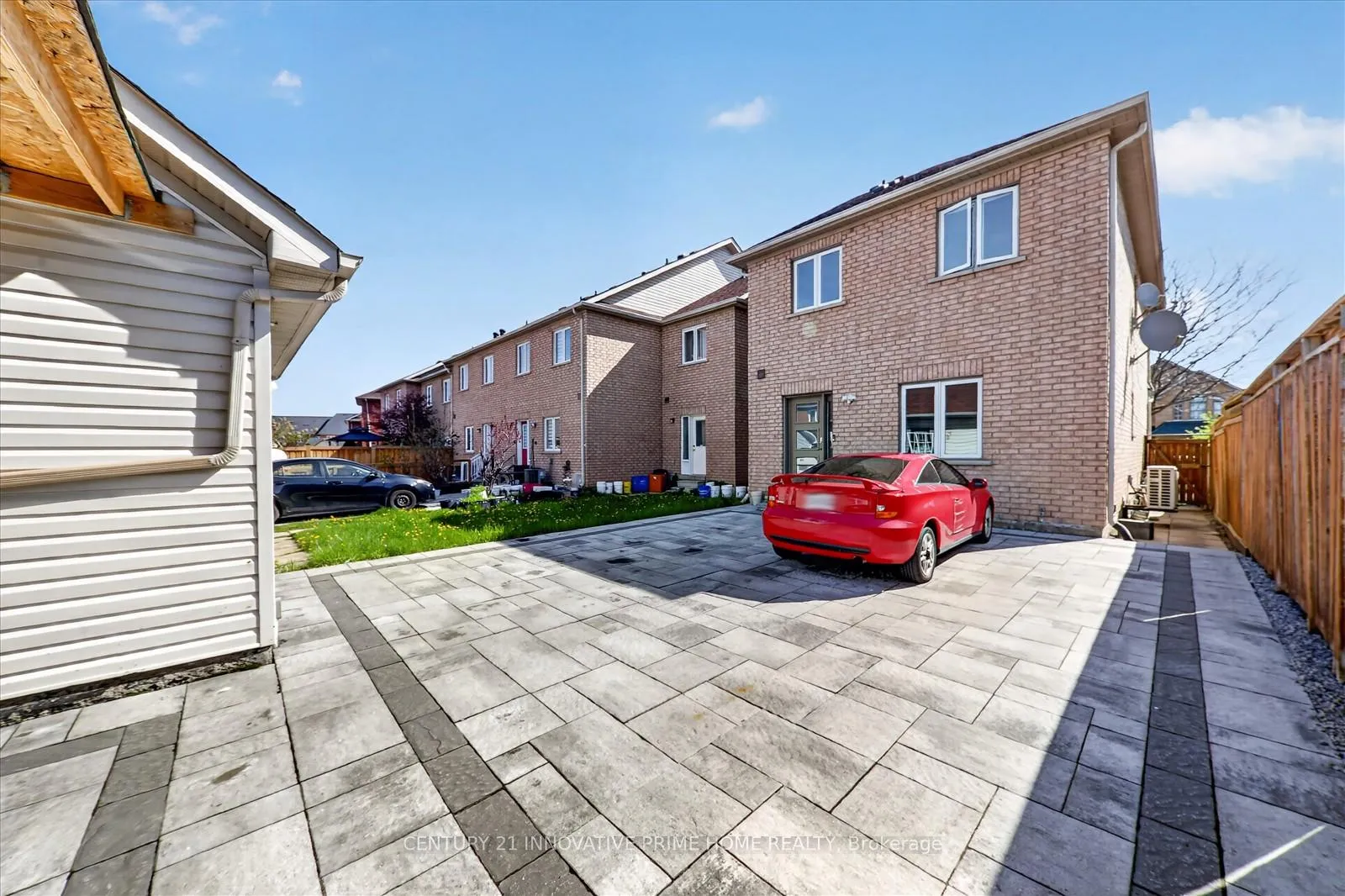 Photo 41 of 76 Anita Drive, Markham, Village Green-South Unionville — HOMEH