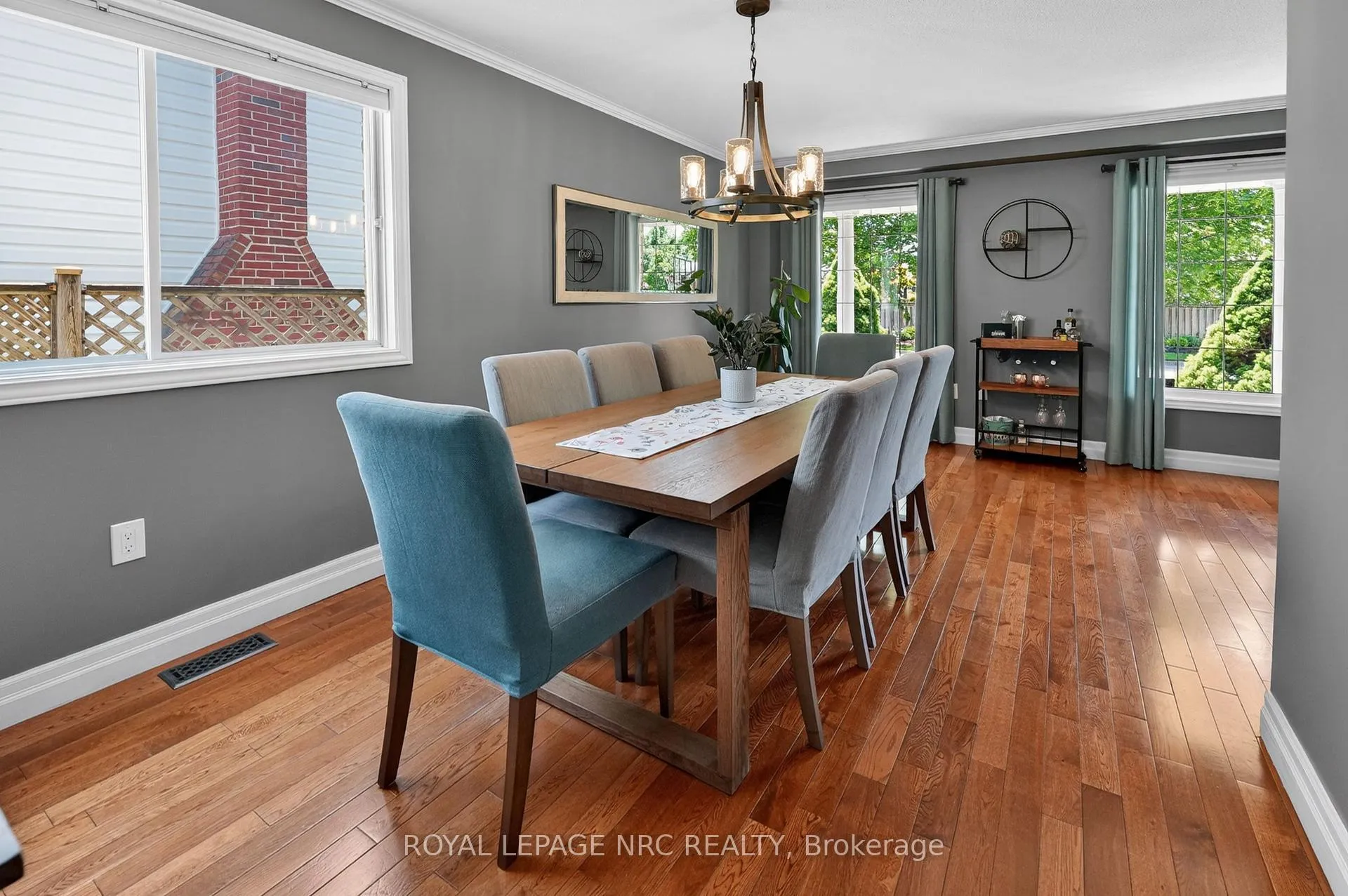 Photo 6 of 4 Bolger Drive, St. Catharines, Lakeport — HOMEH