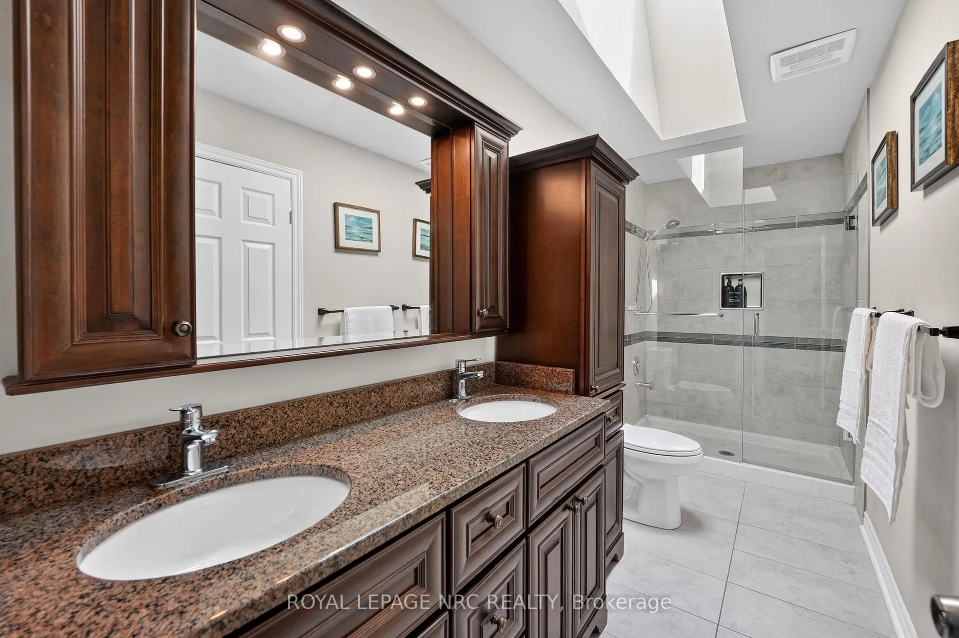 Photo 20 of 4 Bolger Drive, St. Catharines, Lakeport — HOMEH