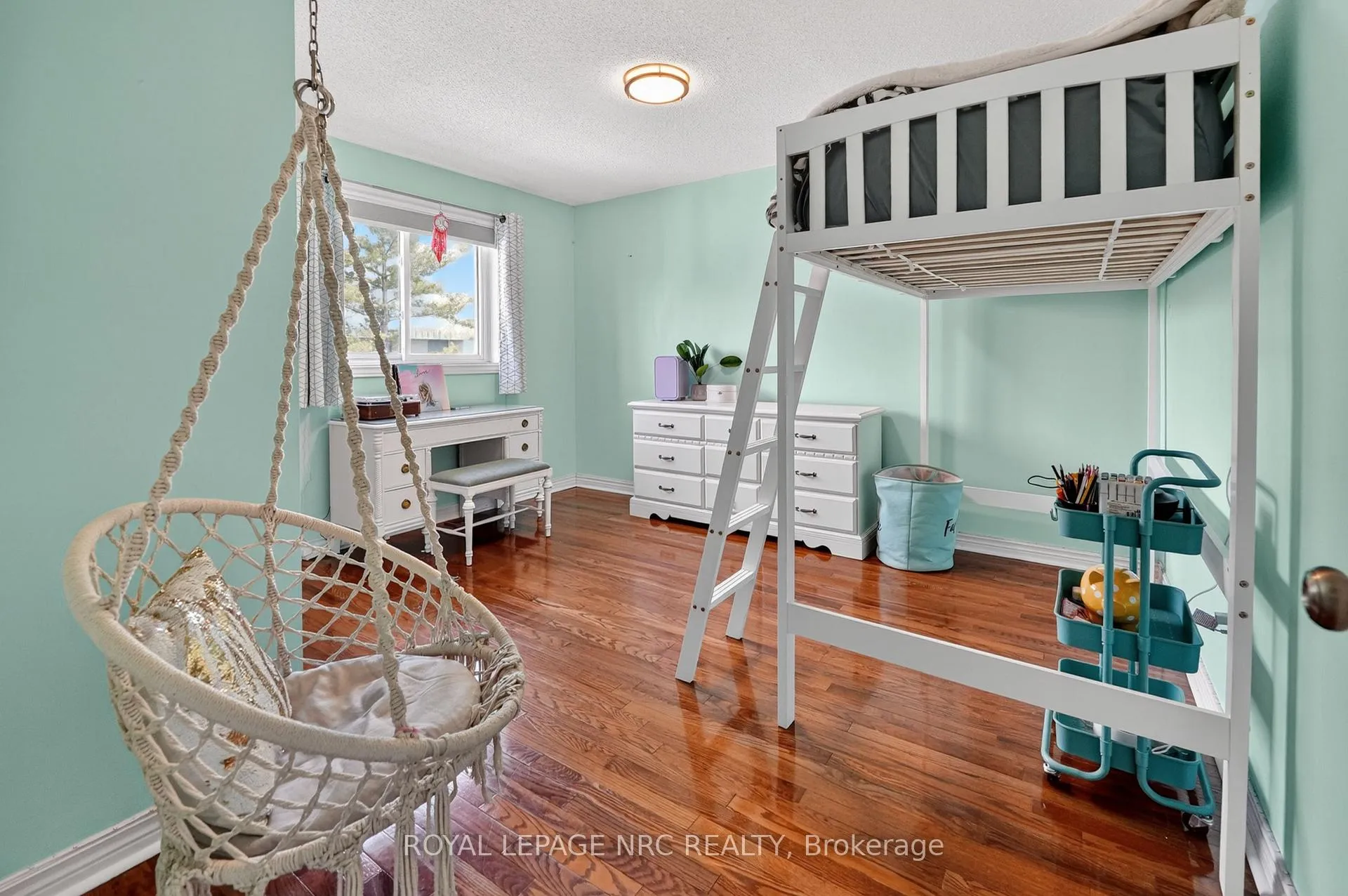 Photo 23 of 4 Bolger Drive, St. Catharines, Lakeport — HOMEH