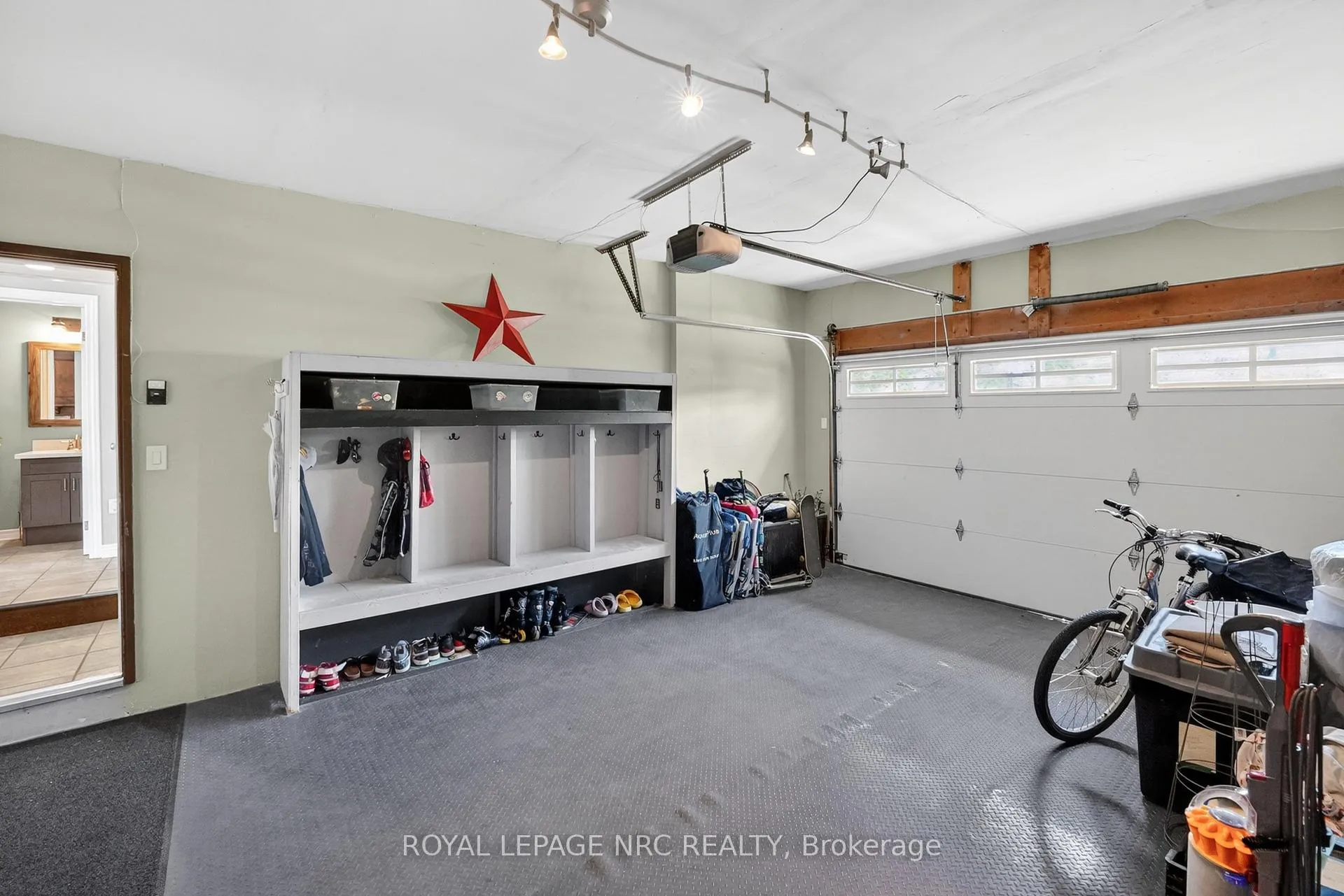 Photo 26 of 4 Bolger Drive, St. Catharines, Lakeport — HOMEH
