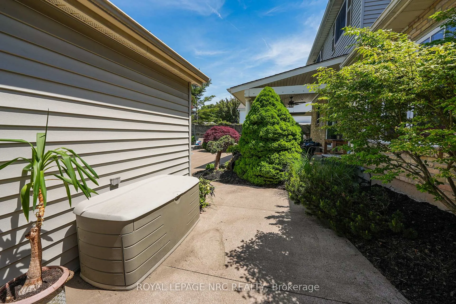 Photo 37 of 4 Bolger Drive, St. Catharines, Lakeport — HOMEH