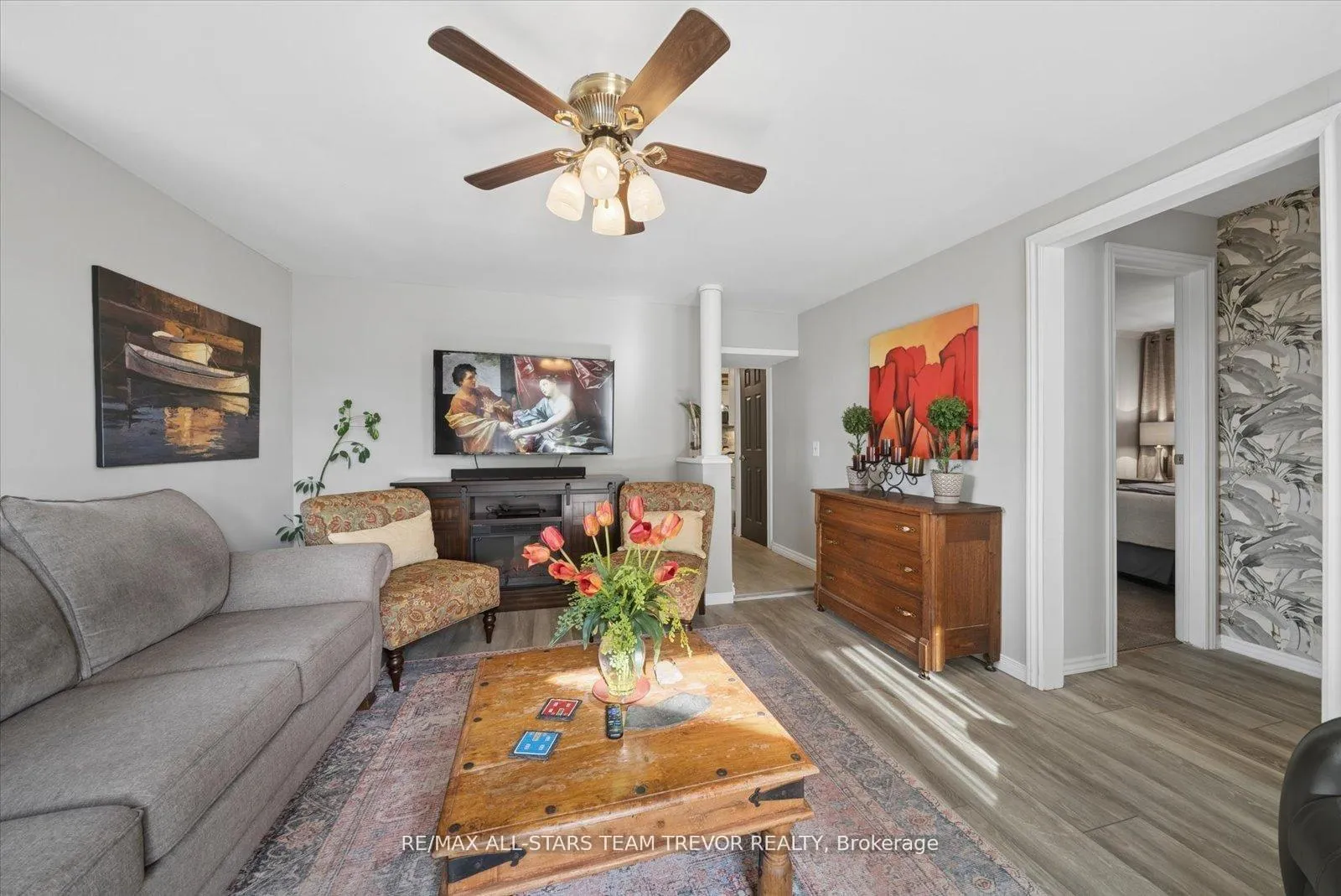 Photo 15 of 24082 Warden Avenue, Georgina, Belhaven — HOMEH
