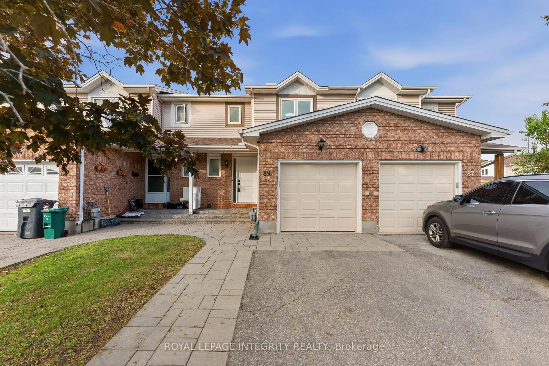 Photo 2 of 89 Burlington Crescent, Ottawa, Hunt Club Park/Greenboro — HOMEH