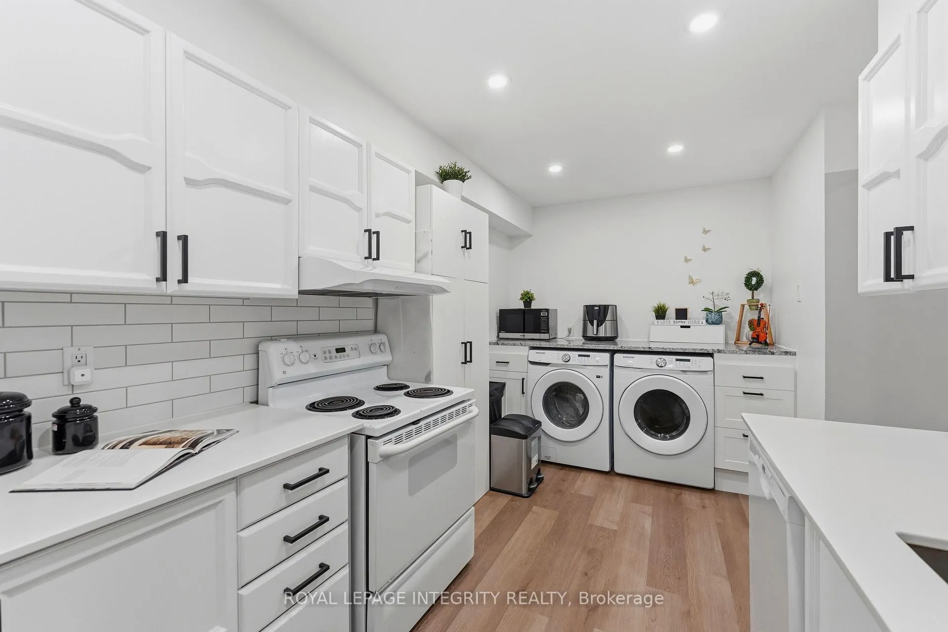 Photo 10 of 89 Burlington Crescent, Ottawa, Hunt Club Park/Greenboro — HOMEH