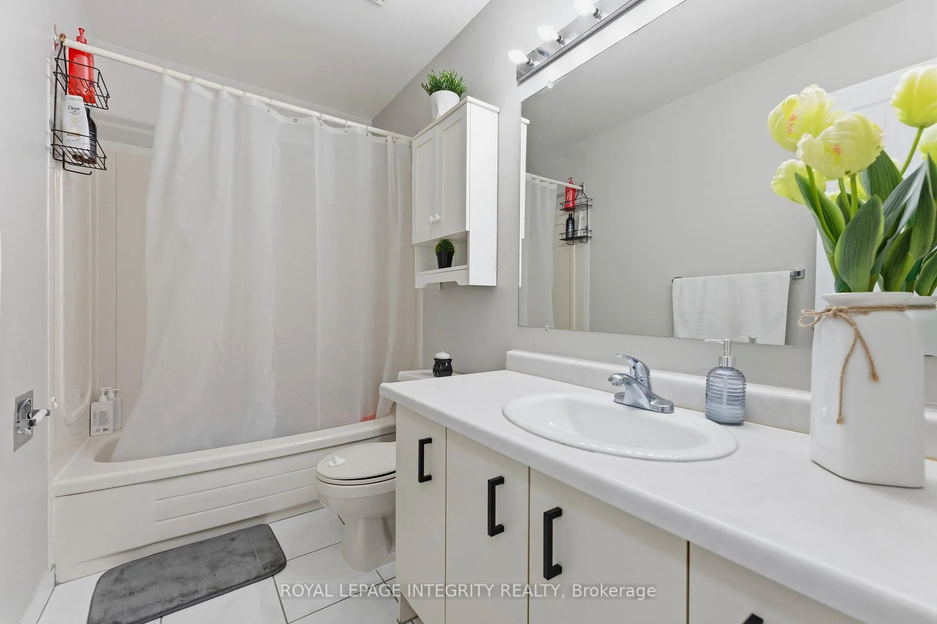 Photo 23 of 89 Burlington Crescent, Ottawa, Hunt Club Park/Greenboro — HOMEH