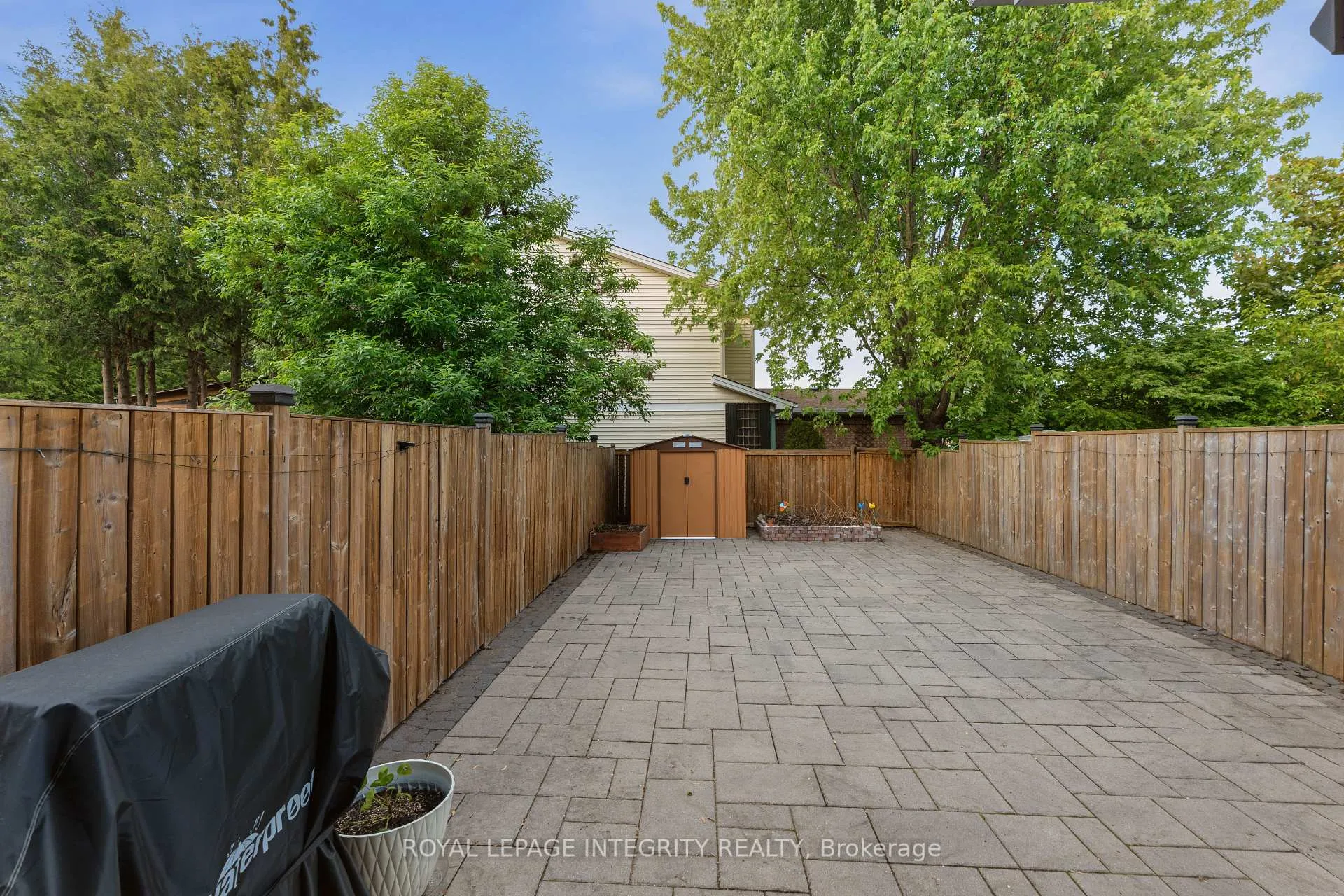 Photo 33 of 89 Burlington Crescent, Ottawa, Hunt Club Park/Greenboro — HOMEH