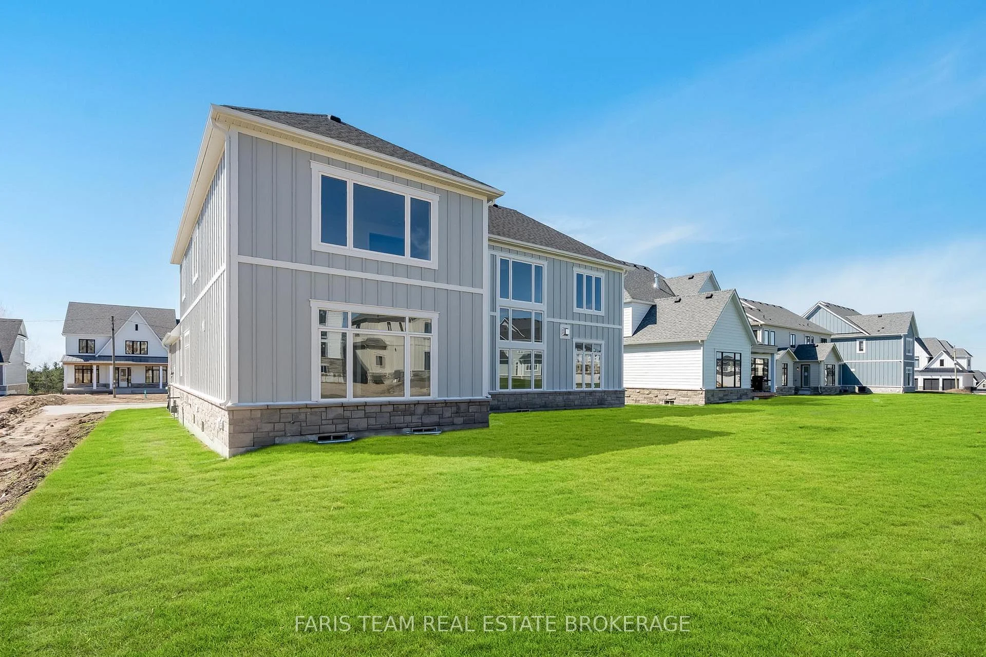 Photo 97 of 22 Aldwinckle Avenue, Oro-Medonte, Rural Oro-Medonte — HOMEH