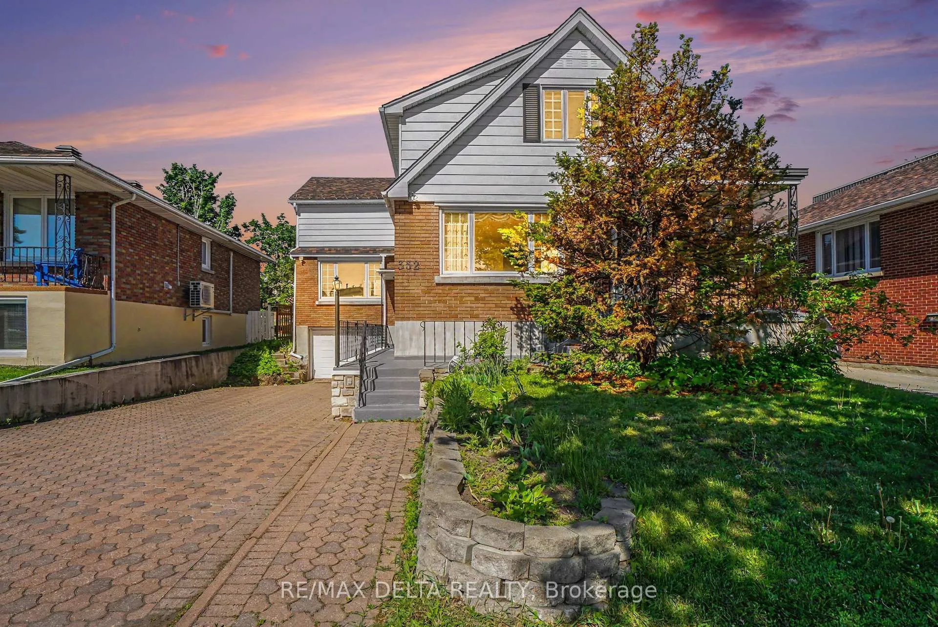 Photo 1 of 352 Lacasse Avenue, Ottawa, Vanier — HOMEH