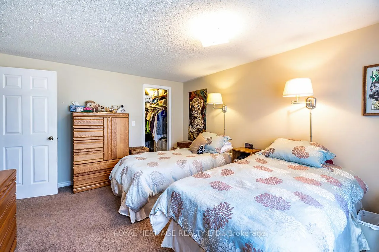 Photo 18 of 38 Bluffs Road E, Clarington, Newcastle — HOMEH