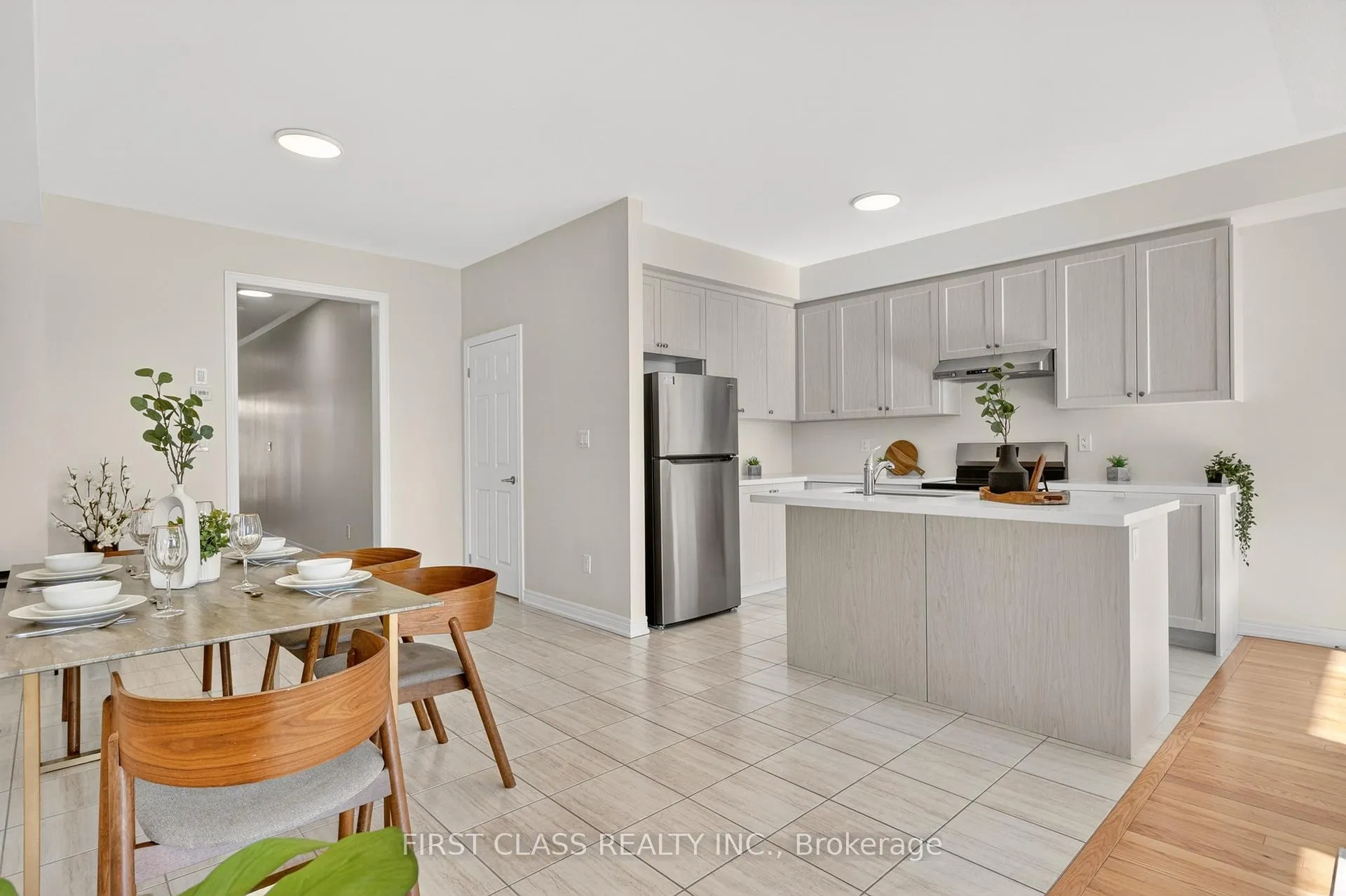 Photo 12 of 2920 Hawkridge Lane, Pickering, Rural Pickering — HOMEH