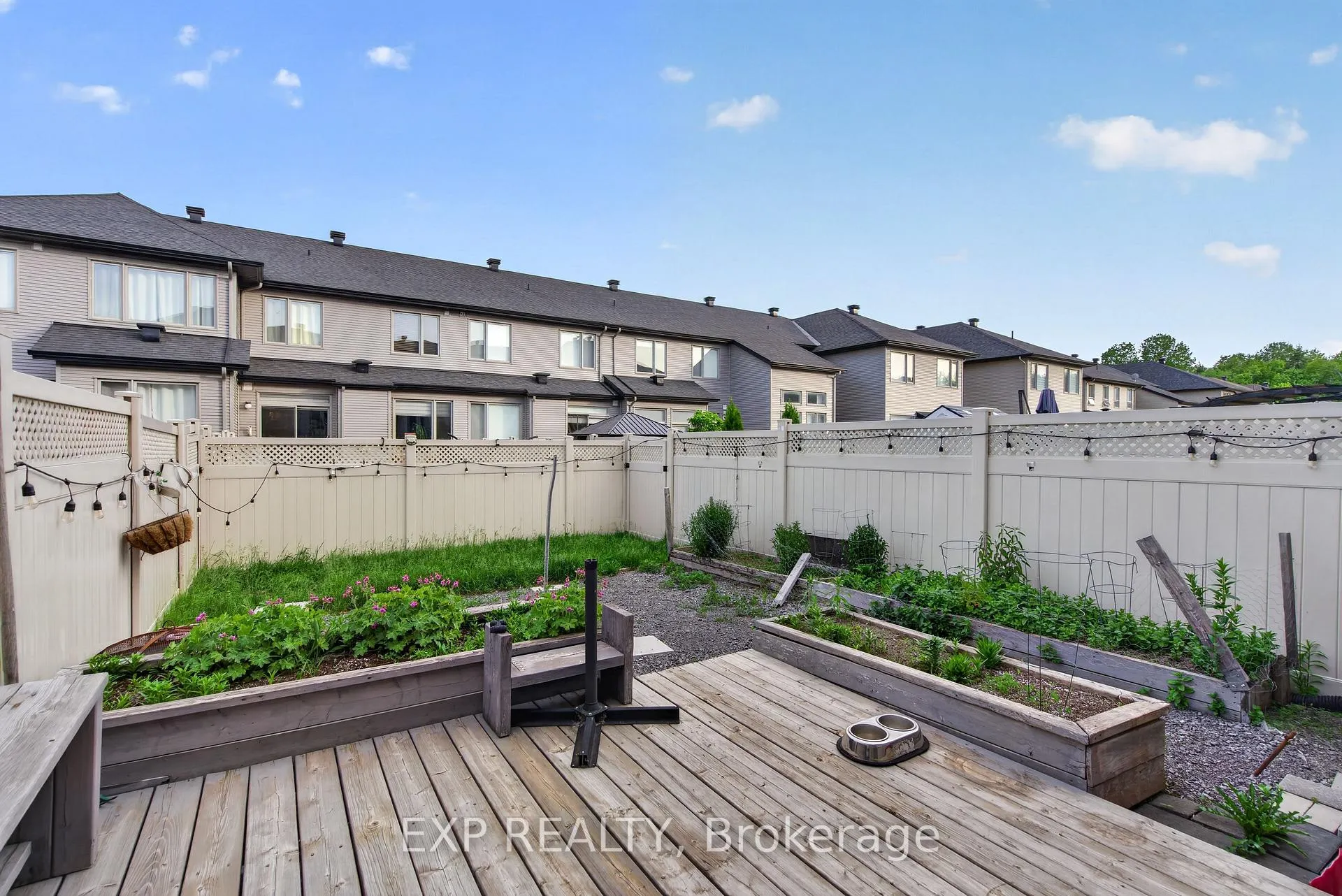 Photo 25 of 322 Rainrock Crescent, Ottawa, Mer Bleue/Bradley Estates/Anderson Park — HOMEH