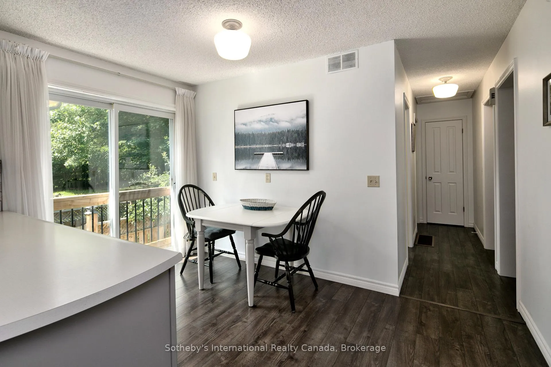 Photo 7 of 26 Middle Avenue, Meaford — HOMEH