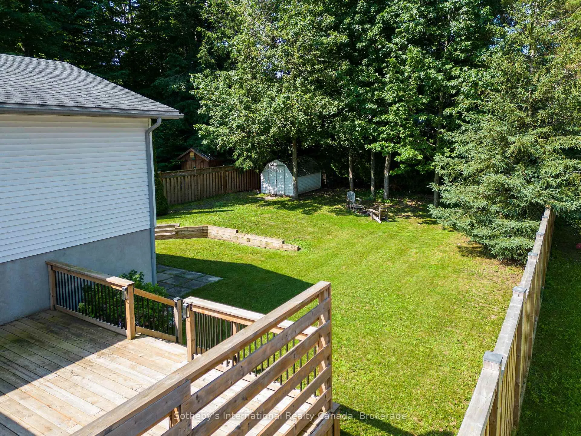 Photo 15 of 26 Middle Avenue, Meaford — HOMEH
