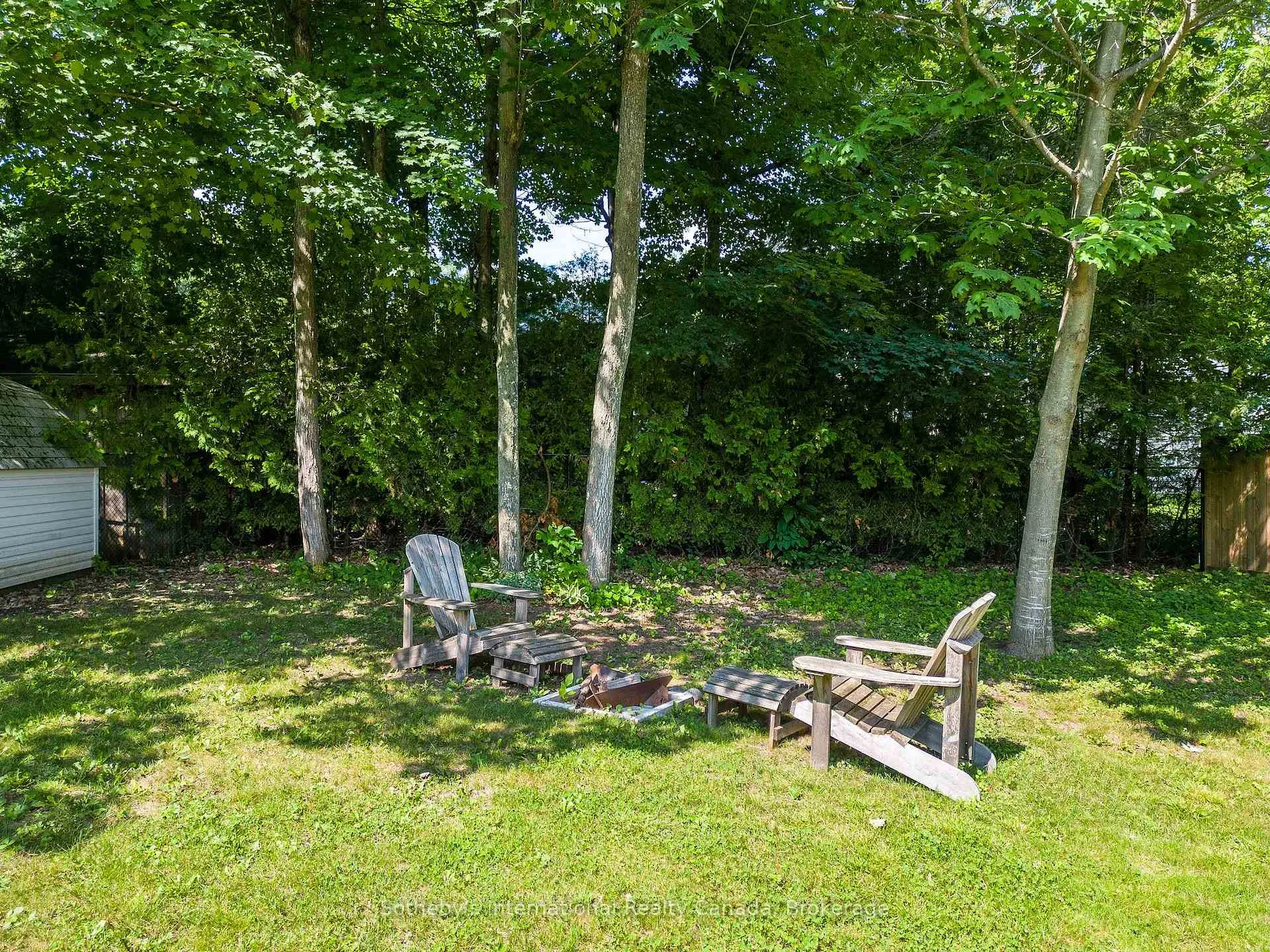 Photo 16 of 26 Middle Avenue, Meaford — HOMEH