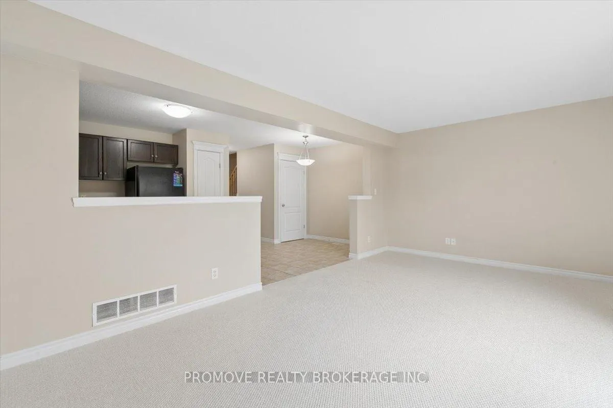Photo 16 of 70 Curzon Crescent, Guelph, Willow West/Sugarbush/West Acres — HOMEH