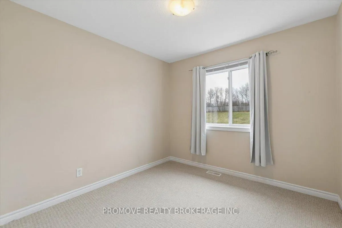 Photo 28 of 70 Curzon Crescent, Guelph, Willow West/Sugarbush/West Acres — HOMEH