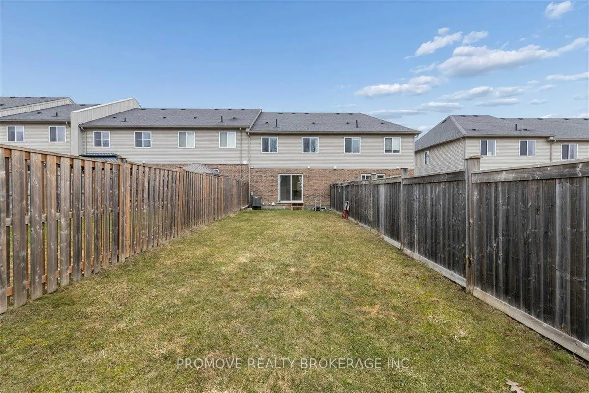 Photo 31 of 70 Curzon Crescent, Guelph, Willow West/Sugarbush/West Acres — HOMEH
