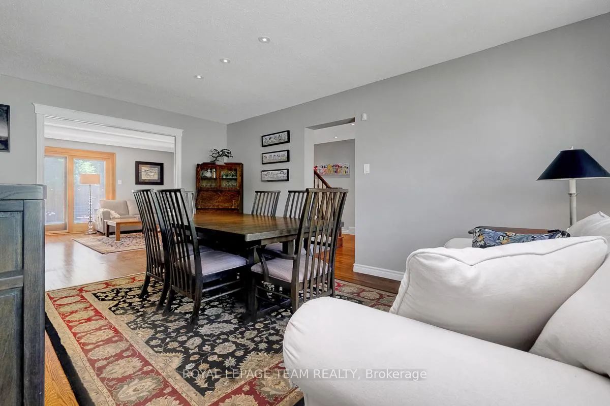 Photo 11 of 1 Emery Court, Ottawa, Arlington Woods — HOMEH
