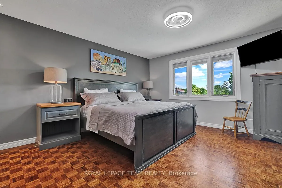 Photo 21 of 1 Emery Court, Ottawa, Arlington Woods — HOMEH