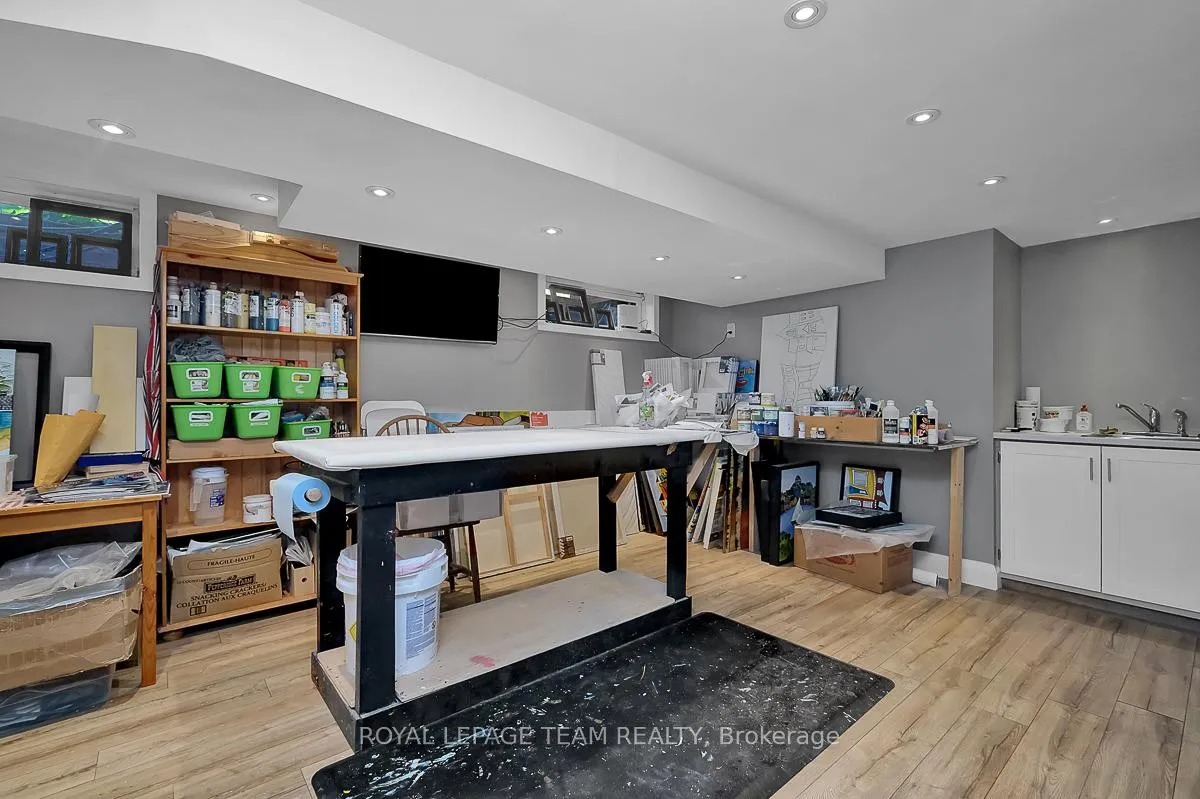Photo 32 of 1 Emery Court, Ottawa, Arlington Woods — HOMEH