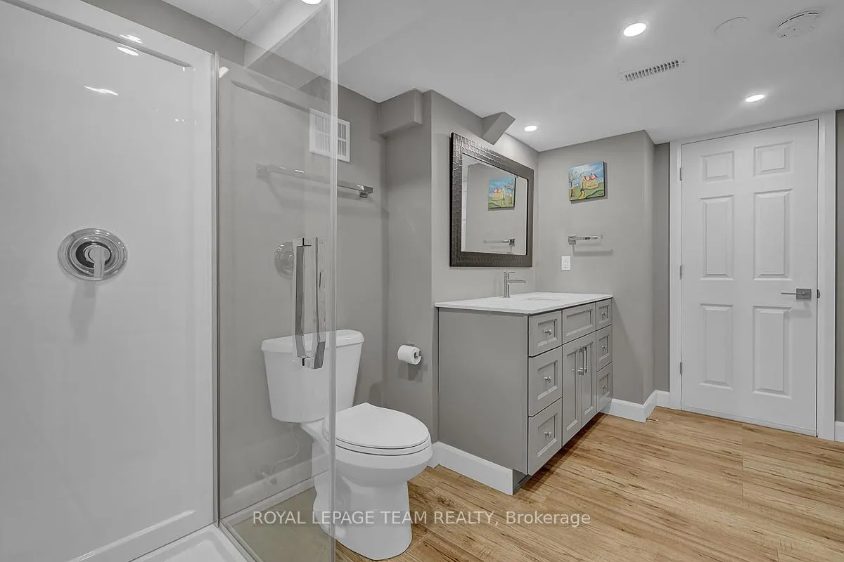 Photo 33 of 1 Emery Court, Ottawa, Arlington Woods — HOMEH
