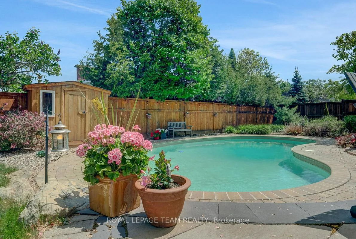 Photo 36 of 1 Emery Court, Ottawa, Arlington Woods — HOMEH