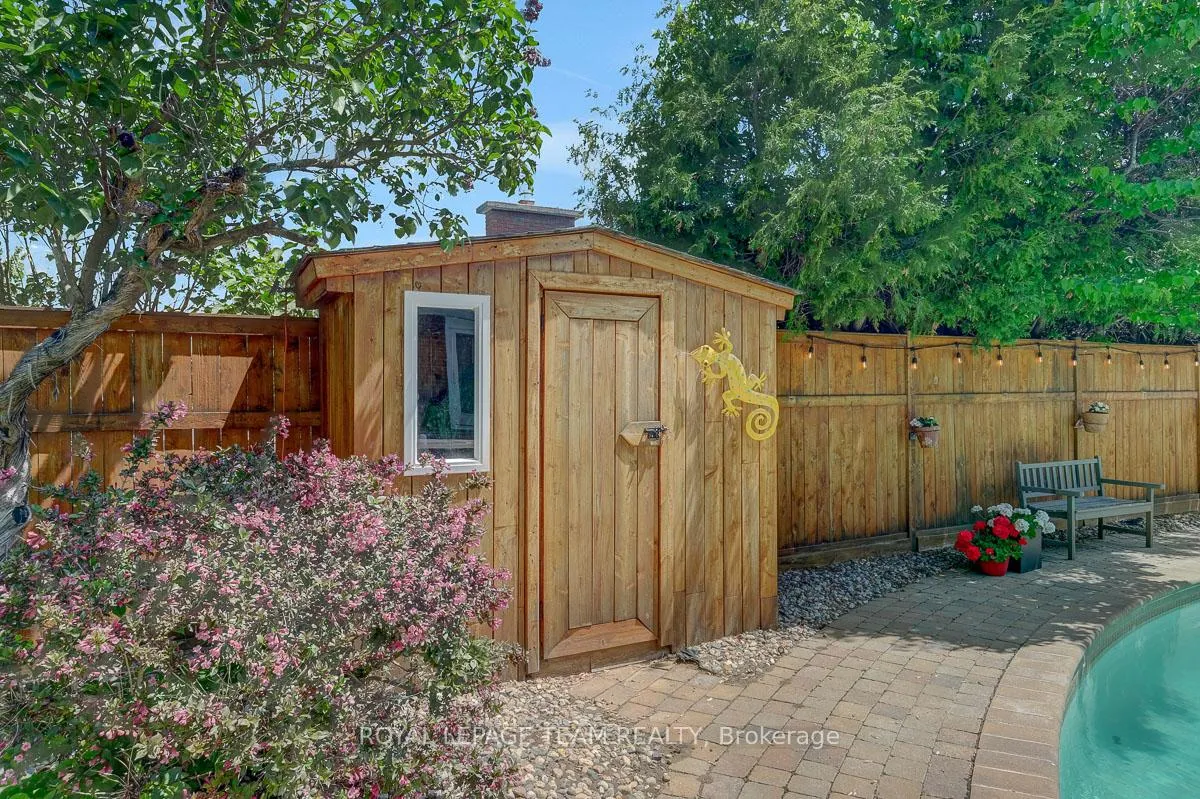 Photo 38 of 1 Emery Court, Ottawa, Arlington Woods — HOMEH
