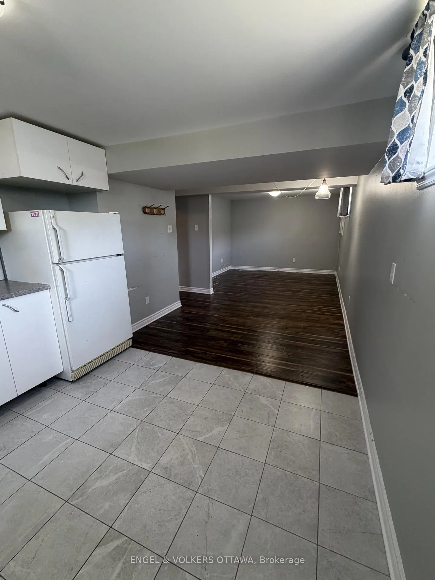 Photo 7 of Unit B, 1199 Old Montreal Road, Ottawa, Camelot — HOMEH